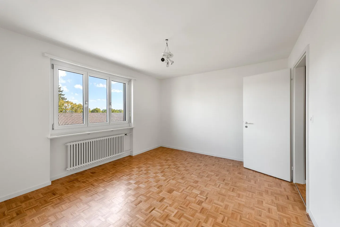 Wohlfühlobjekt - Frisch saniert - Ihr neues Zuhause? - Photo 4 of 12