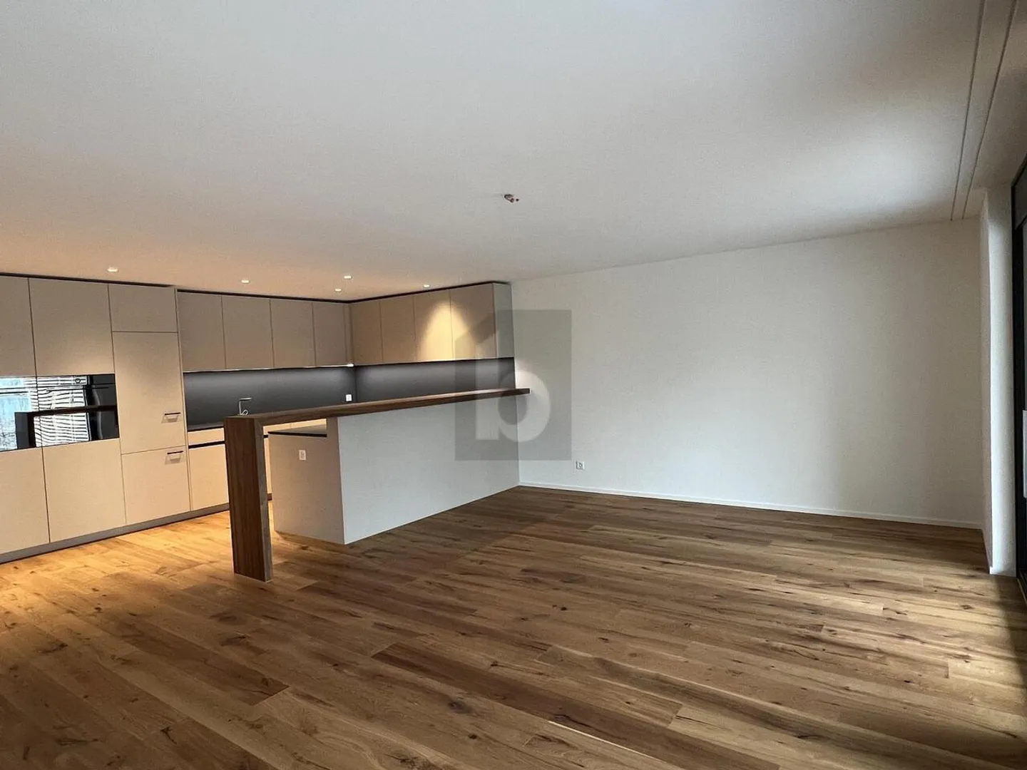 EXCLUSIVE IN A DREAM LOCATION - Photo 1 of 5