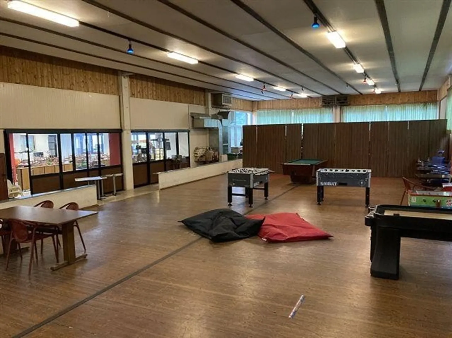 «Restaurant mit Mehrfamilienhaus und Bauland R3 / ristorante con casa plurifamilare e terreno R3» - Foto 7 di 20