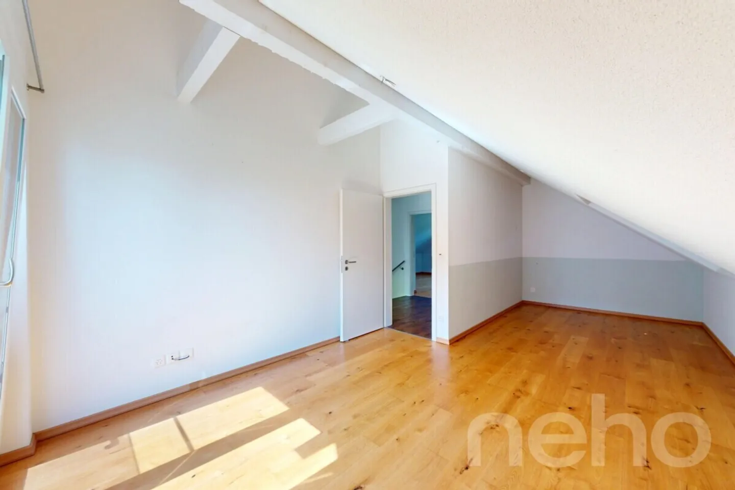 Maison individuelle indépendante avec vue et potentiel d'extension - Photo 8 sur 12