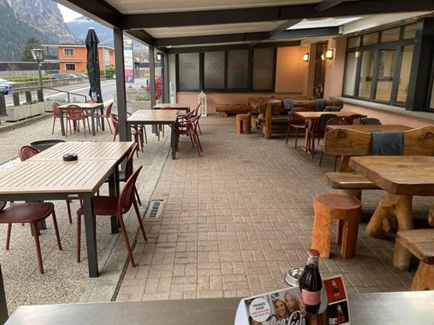 «Restaurant mit Mehrfamilienhaus und Bauland R3 / ristorante con casa plurifamilare e terreno R3» - Foto 18 di 20