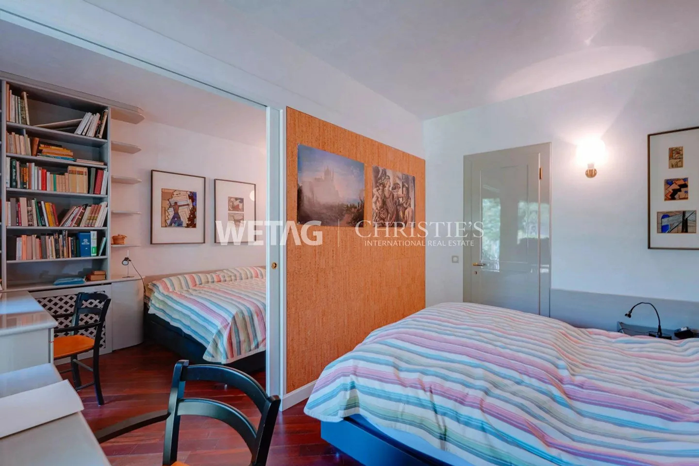 Elegant penthouse apartment in Lugano-Porza with private garden & balcony - Photo 12 of 13