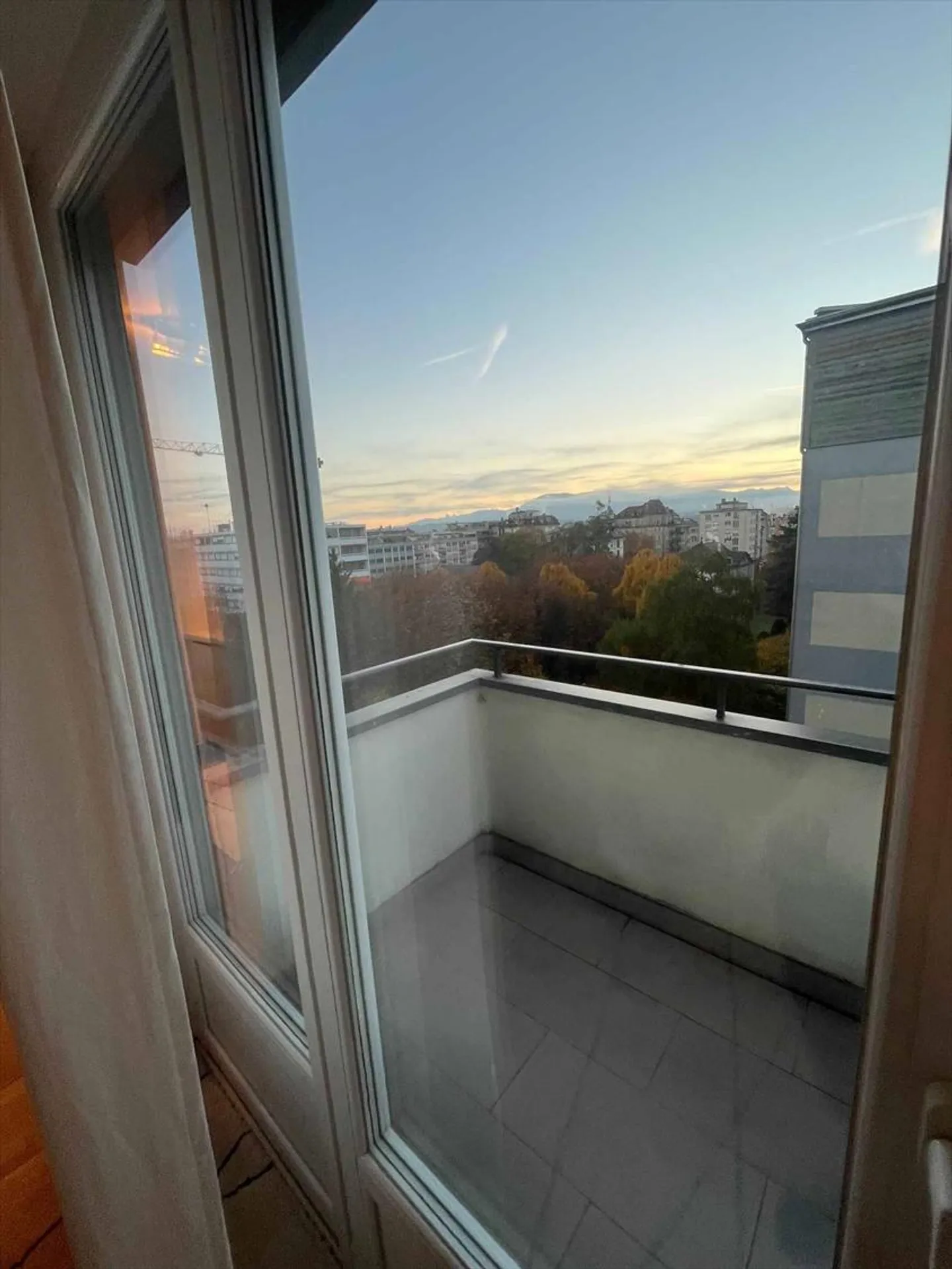 Appartement meublé à louer - Photo 3 sur 5