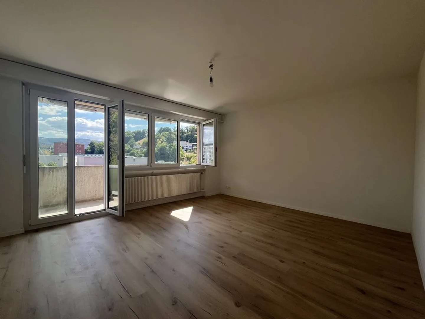 Appartamento completamente ristrutturato con 3,5 stanze in affitto a Porrentruy - Foto 2 di 5