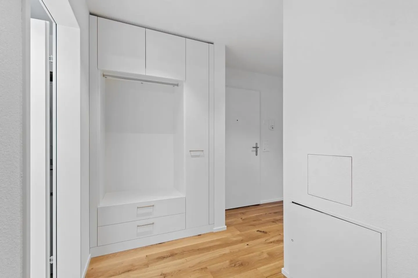 Appartement lumineux de 2.5 pièces avec balcon - Photo 4 sur 7