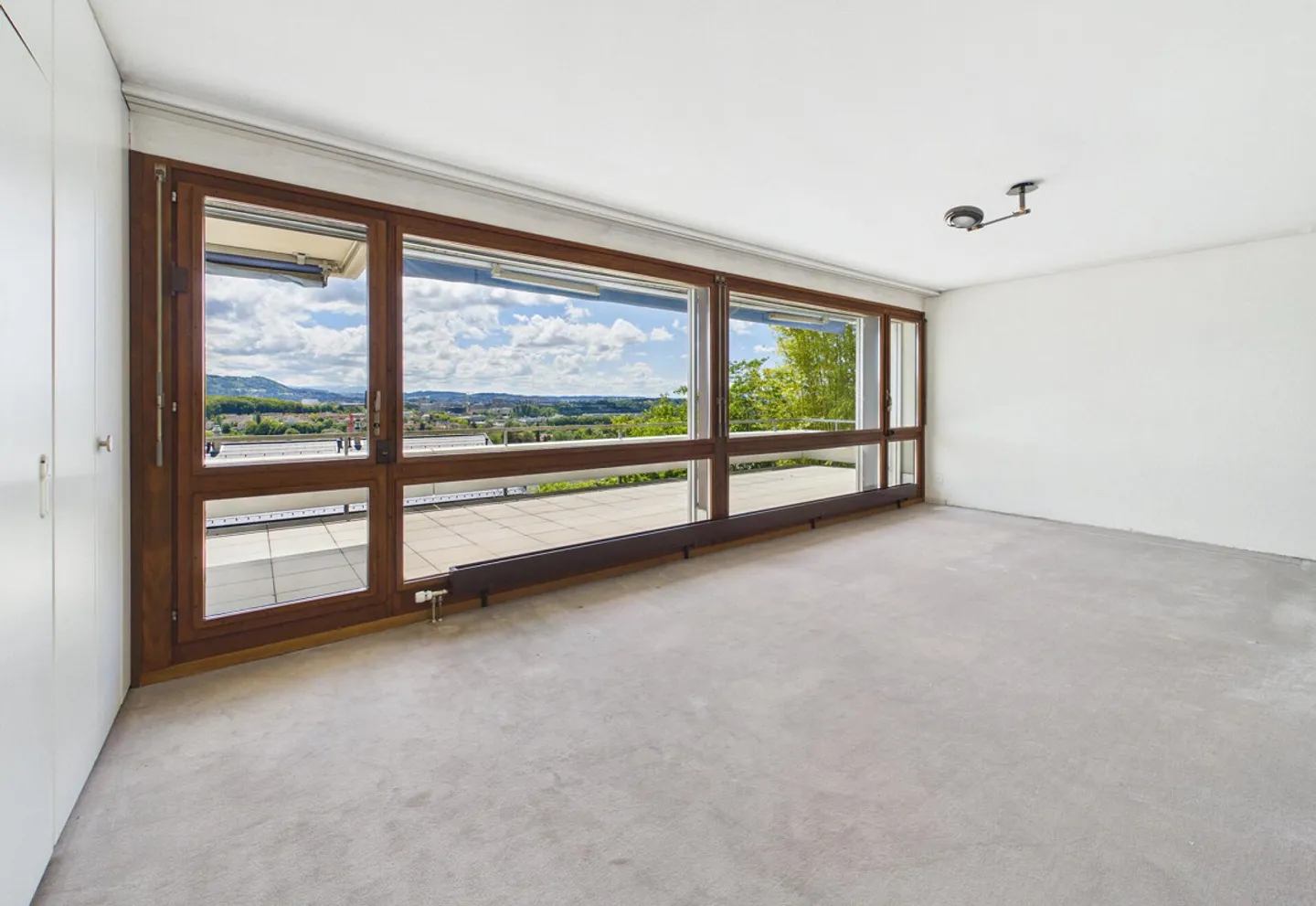 Villa mit Ausbaupotenzial - Foto 12 von 14