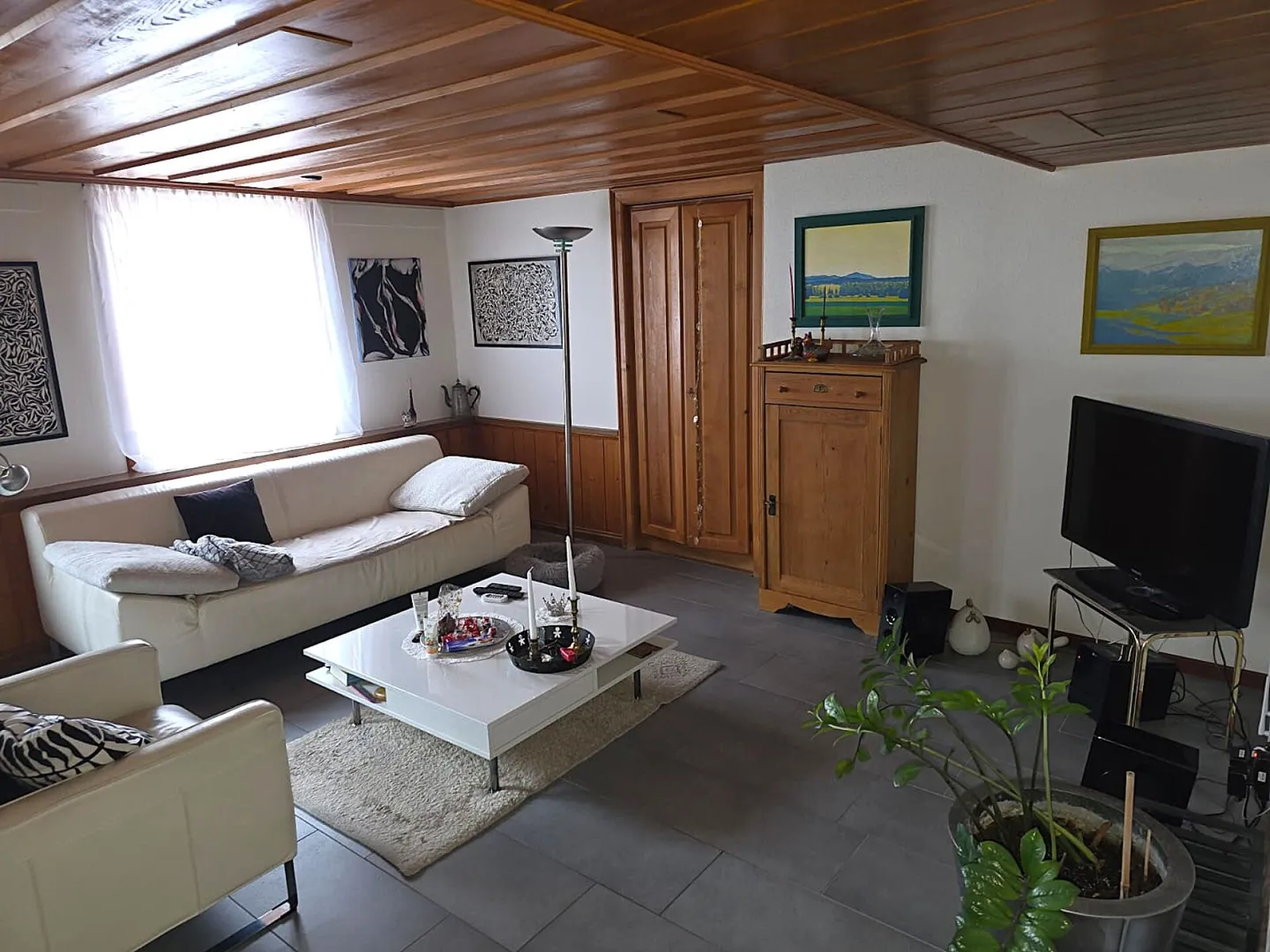 Appartamento spazioso di 4,5 stanze - Foto 2 di 12