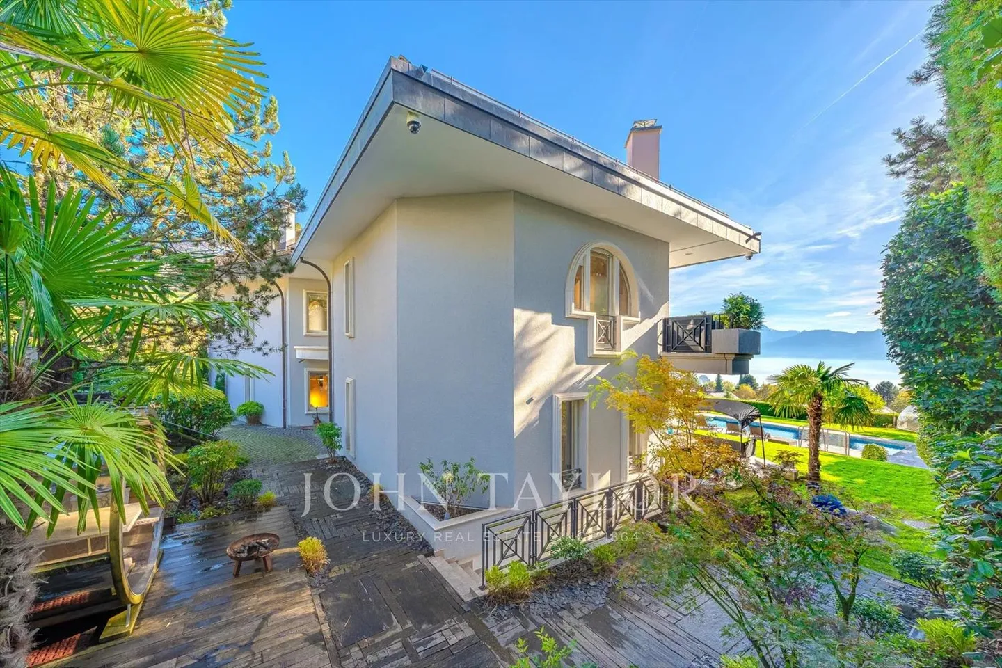 Proprietà lussuosa con piscina e vista eccezionale sul lago - Foto 7 di 13