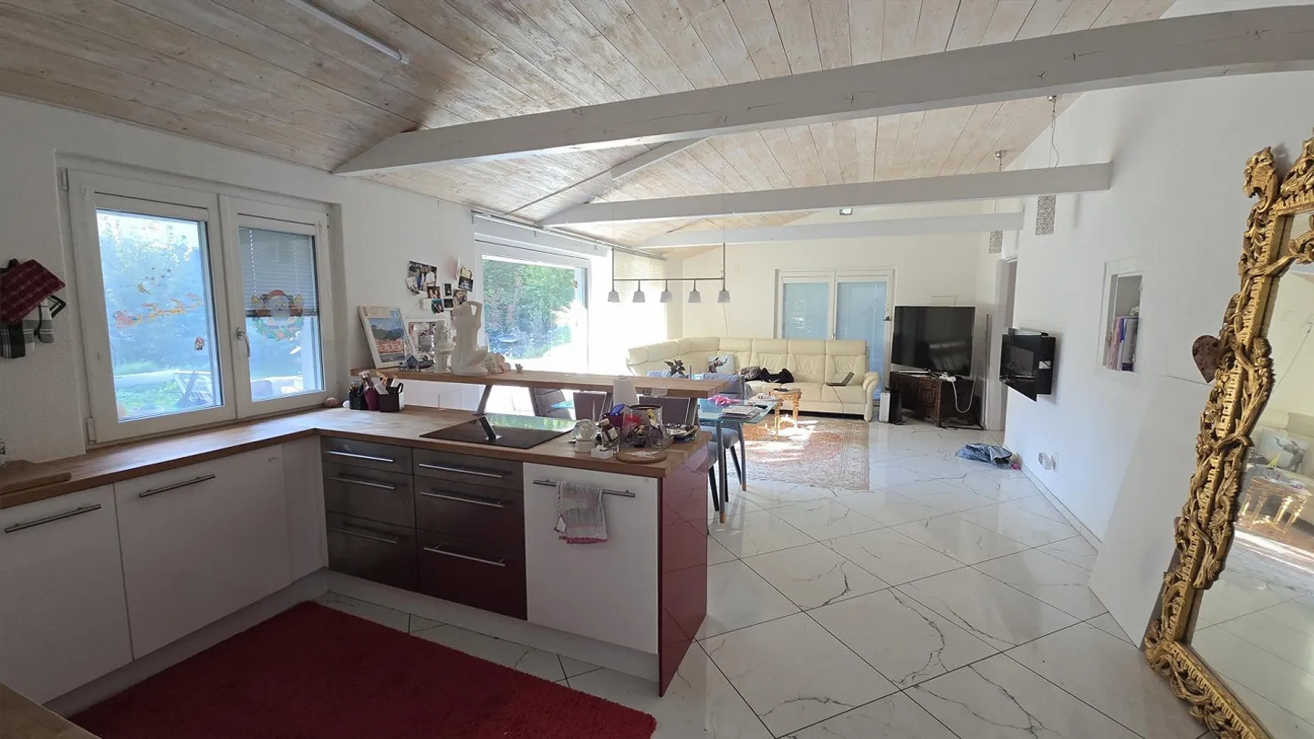 7 Zimmer Einfamilienhaus mit grossem Garten - Foto 4 von 12