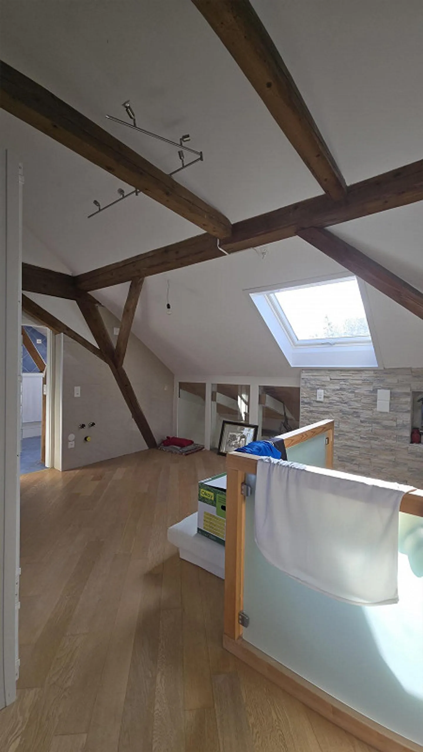 7 Zimmer Einfamilienhaus mit grossem Garten - Foto 10 von 12