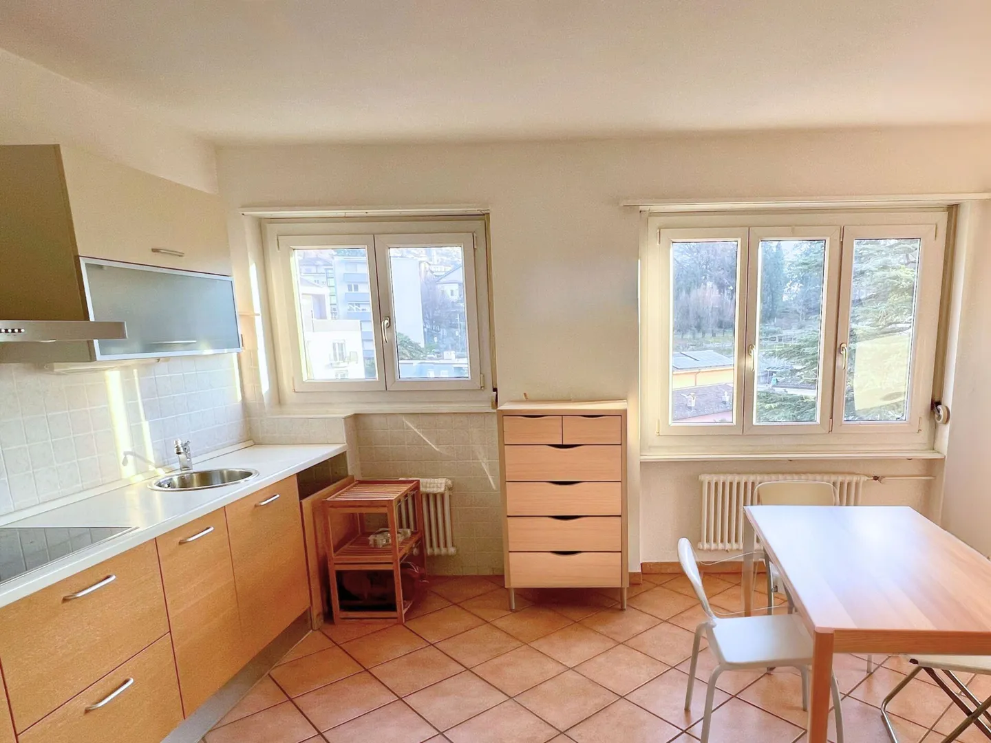 Appartamento luminoso e tranquillo di 3,5 stanze - Foto 4 di 8