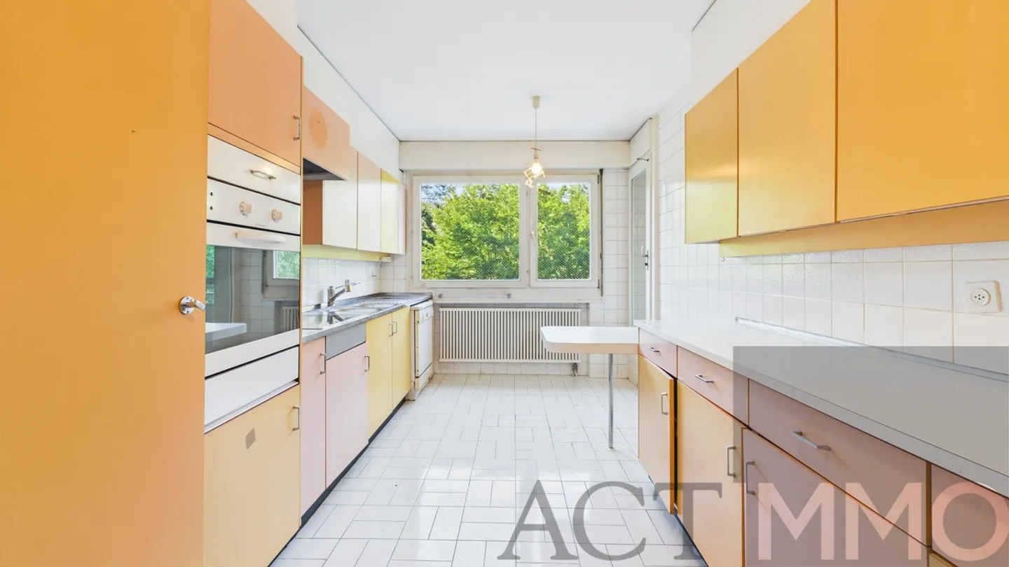 Beautiful 5-room apartment crossing in Petit-Saconnex - Photo 5 of 12