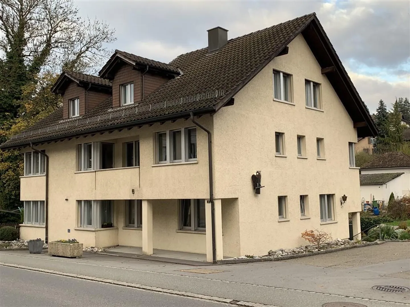 Charmante 4.5 Zimmer Attique - Foto 10 von 11