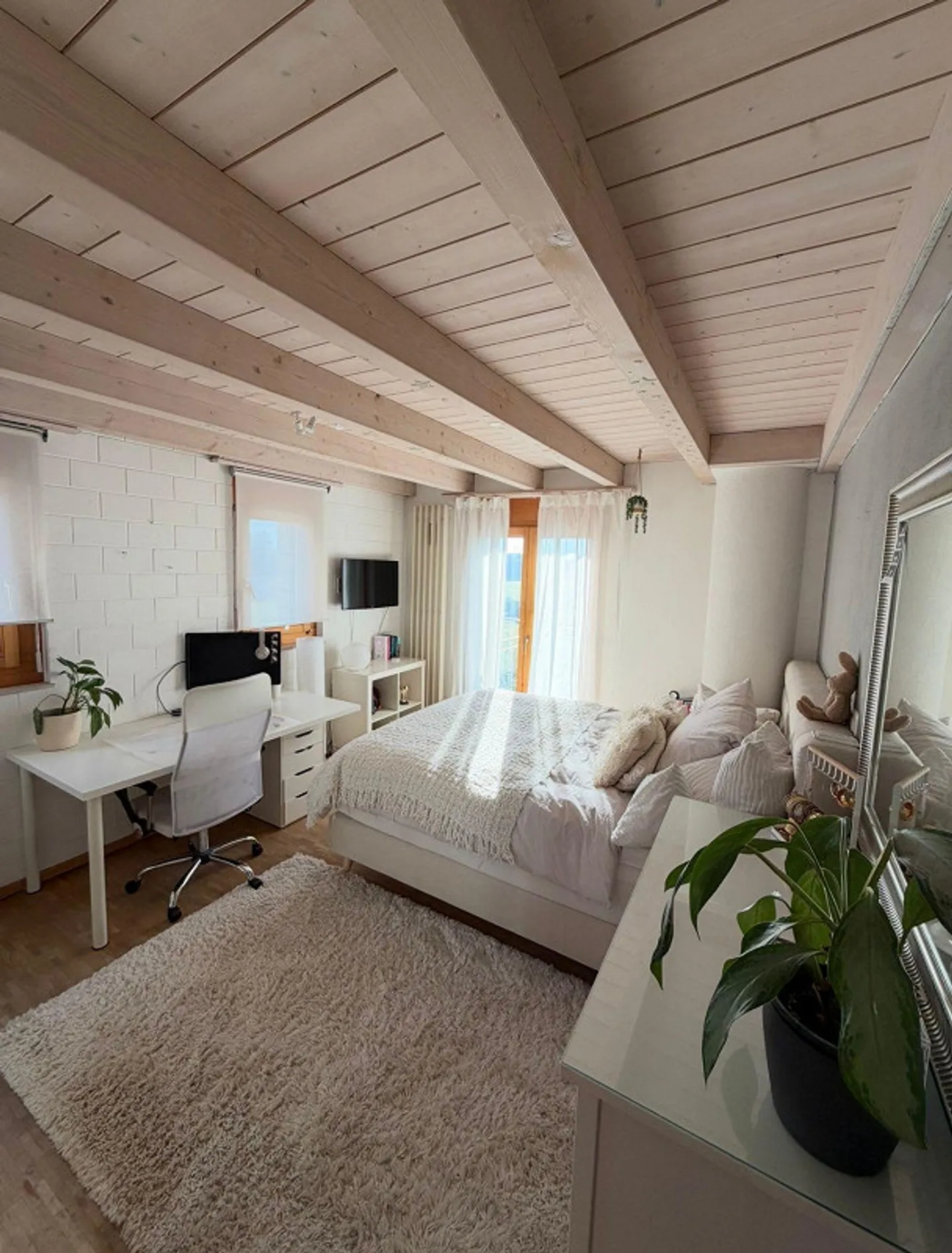 Maison individuelle ensoleillée avec garage souterrain - Photo 9 sur 16