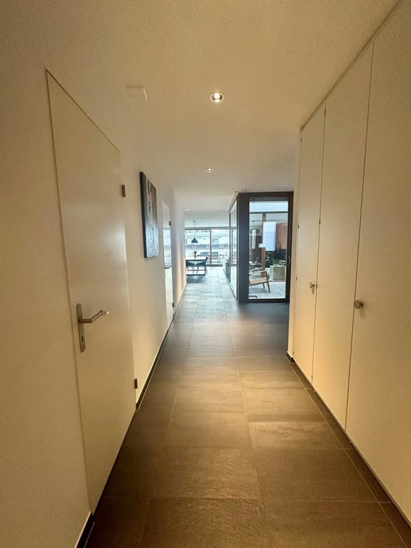 Appartamento duplex attraente di 3 stanze in centro da affittare - Foto 9 di 11