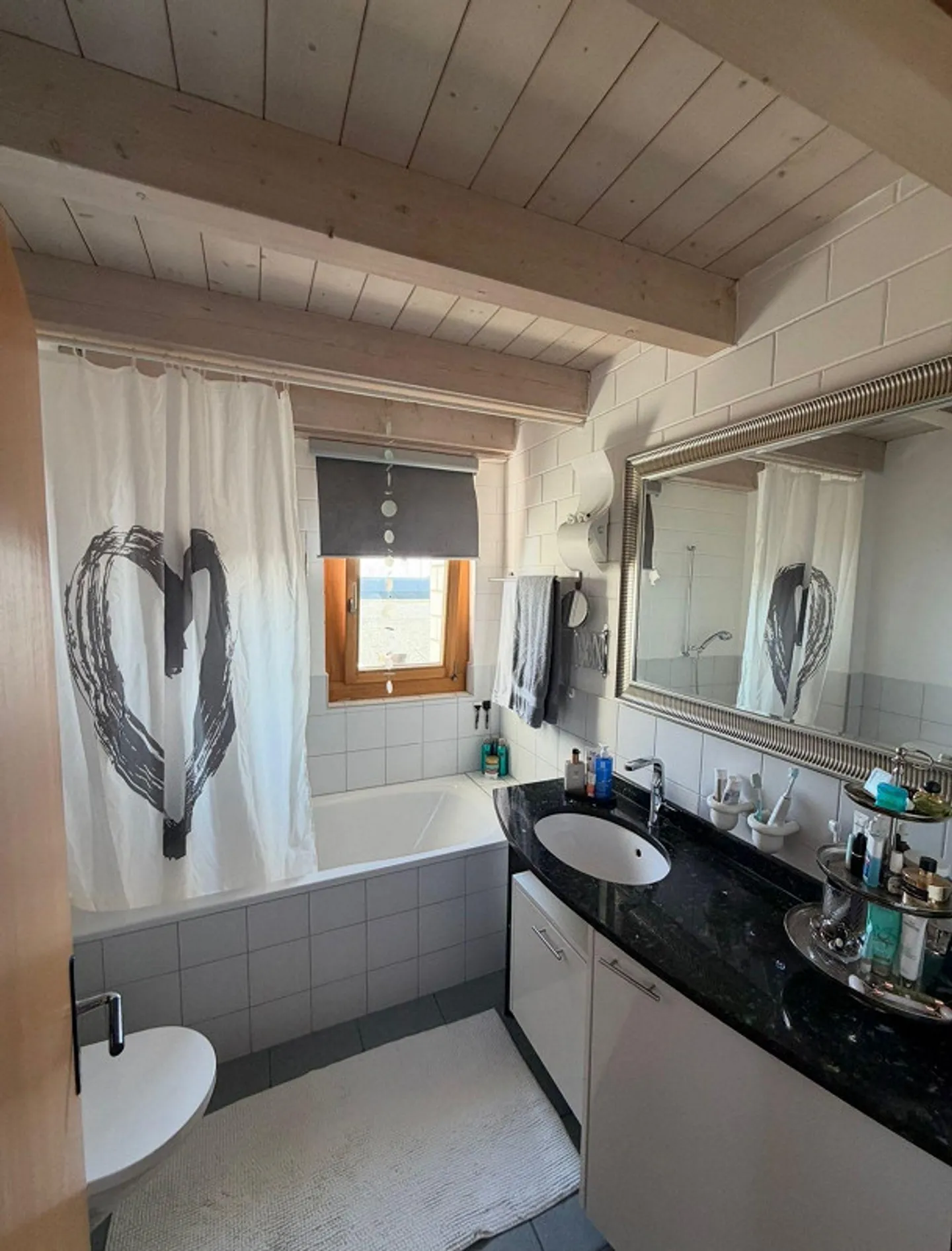 Maison individuelle ensoleillée avec garage souterrain - Photo 12 sur 16