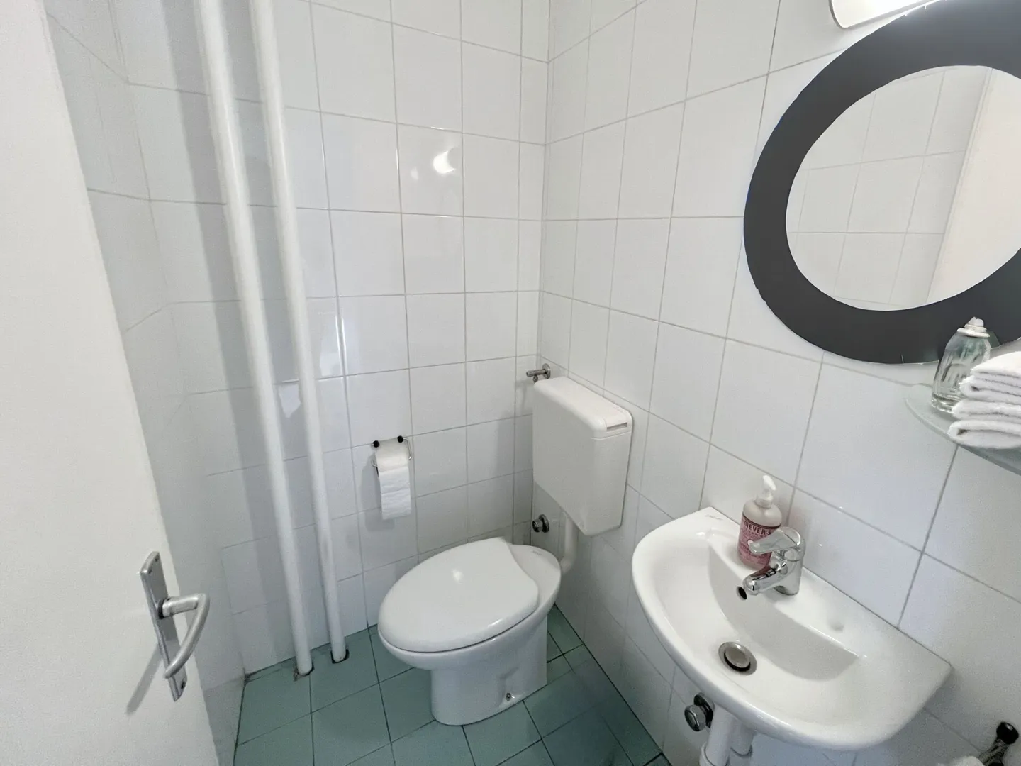 Appartamento luminoso e tranquillo di 3,5 stanze - Foto 7 di 8