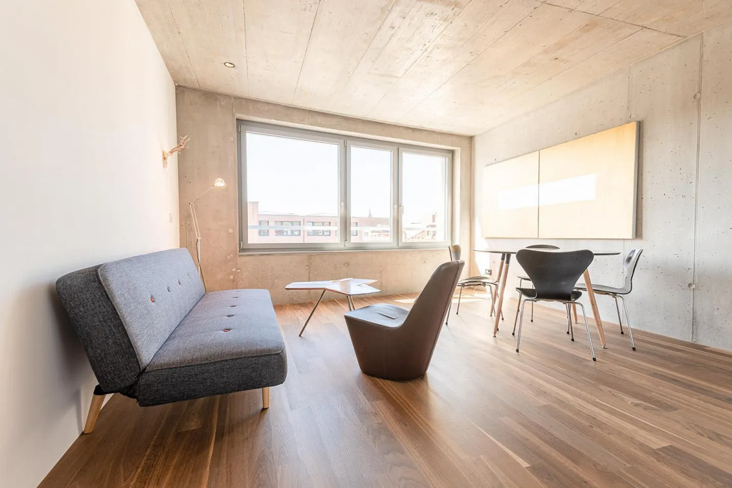 Modern 2.5-room apartment with high-quality finish in Kleinbasel - Photo 2 of 10