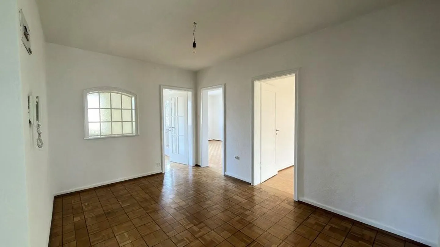 Charming old apartment in the popular Bachletten district - Photo 7 of 8