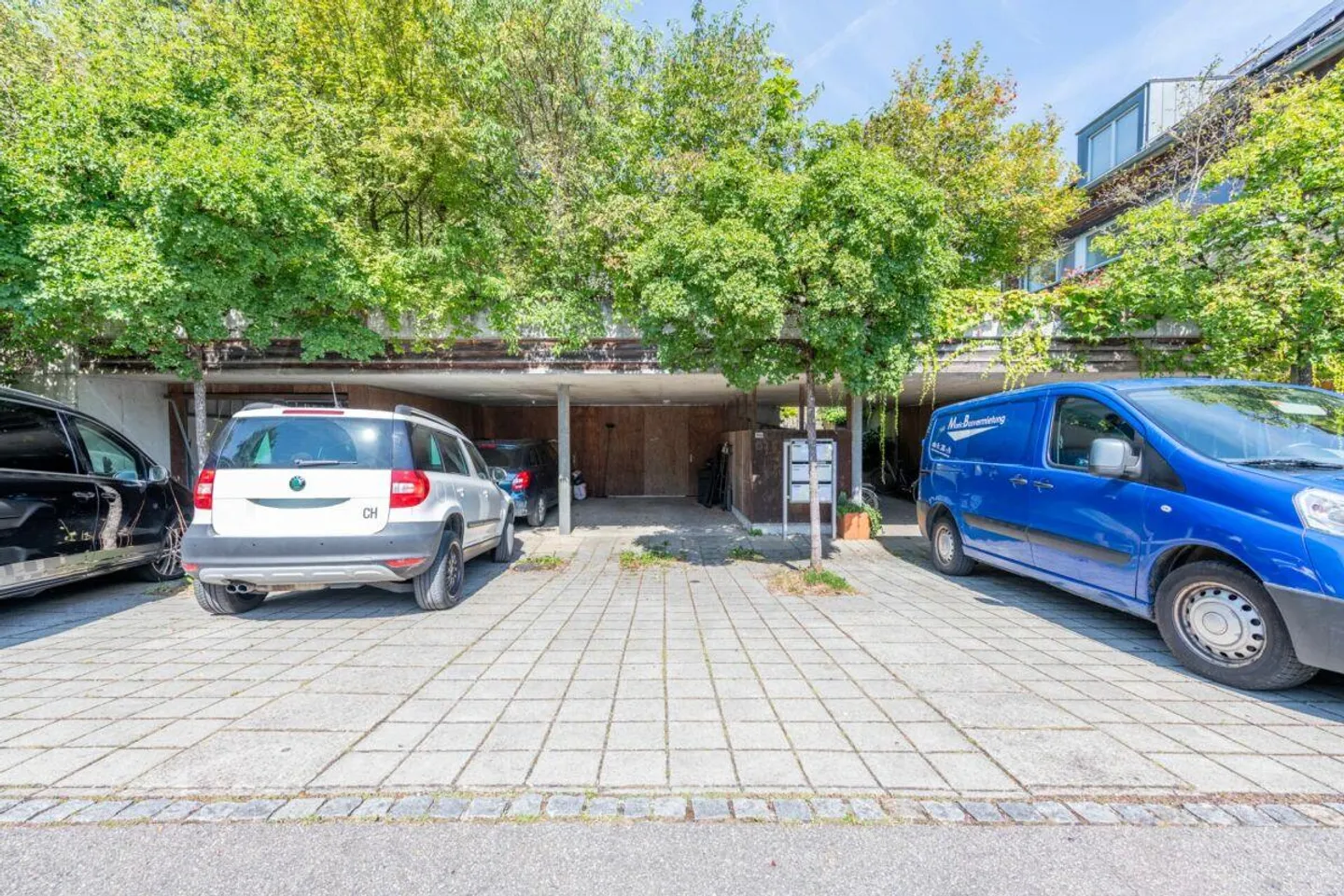 Idylle pure : Maison de rêve spacieuse avec vue et architecture particulière - Photo 24 sur 25