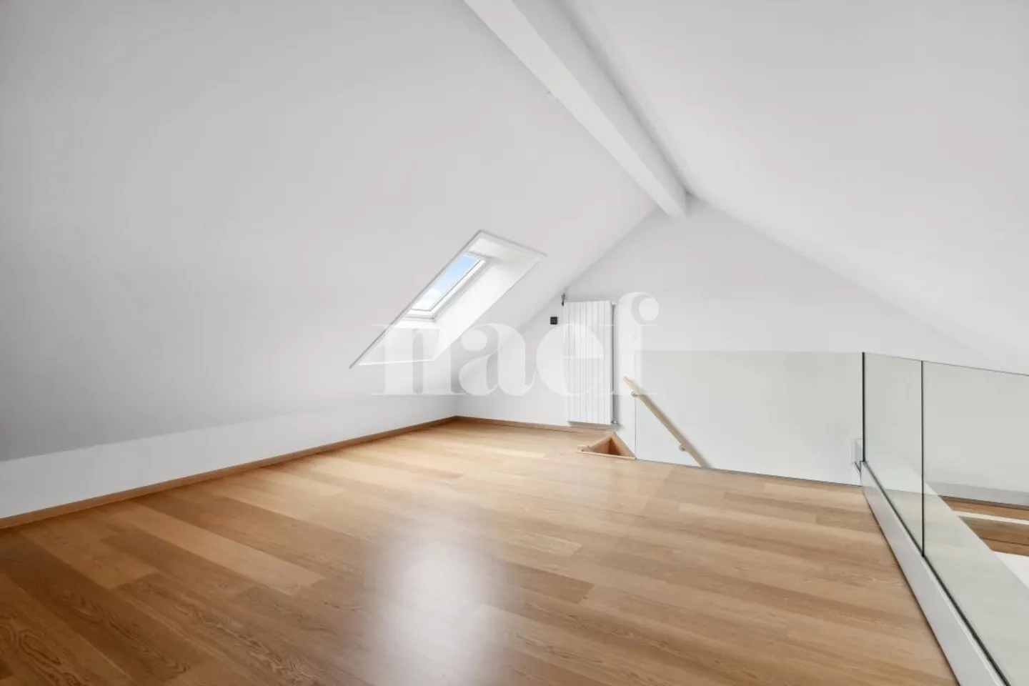 Duplex in the Heart of the Village of Colombier - Photo 7 of 7