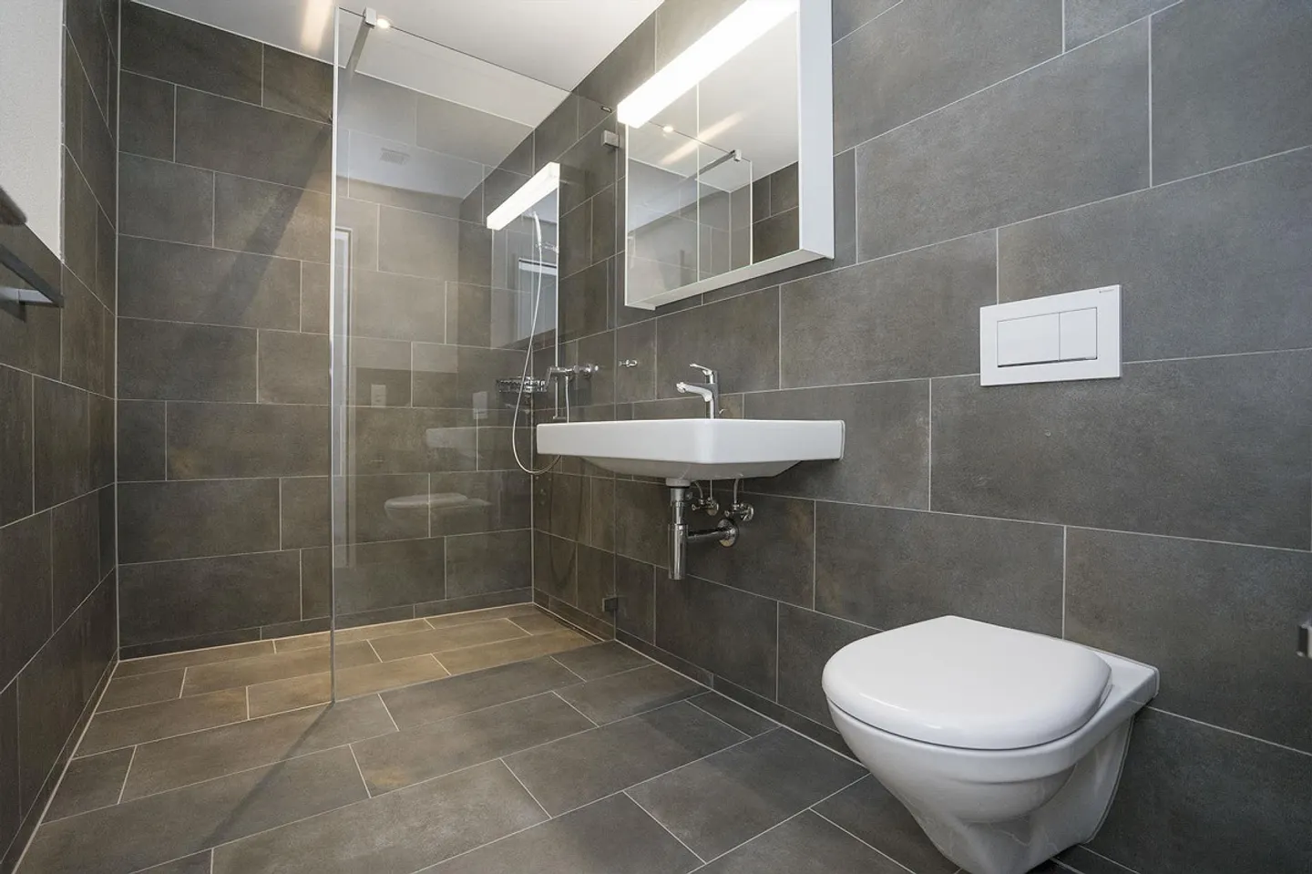 Le design rencontre le confort - avec dressing! - Photo 9 sur 10