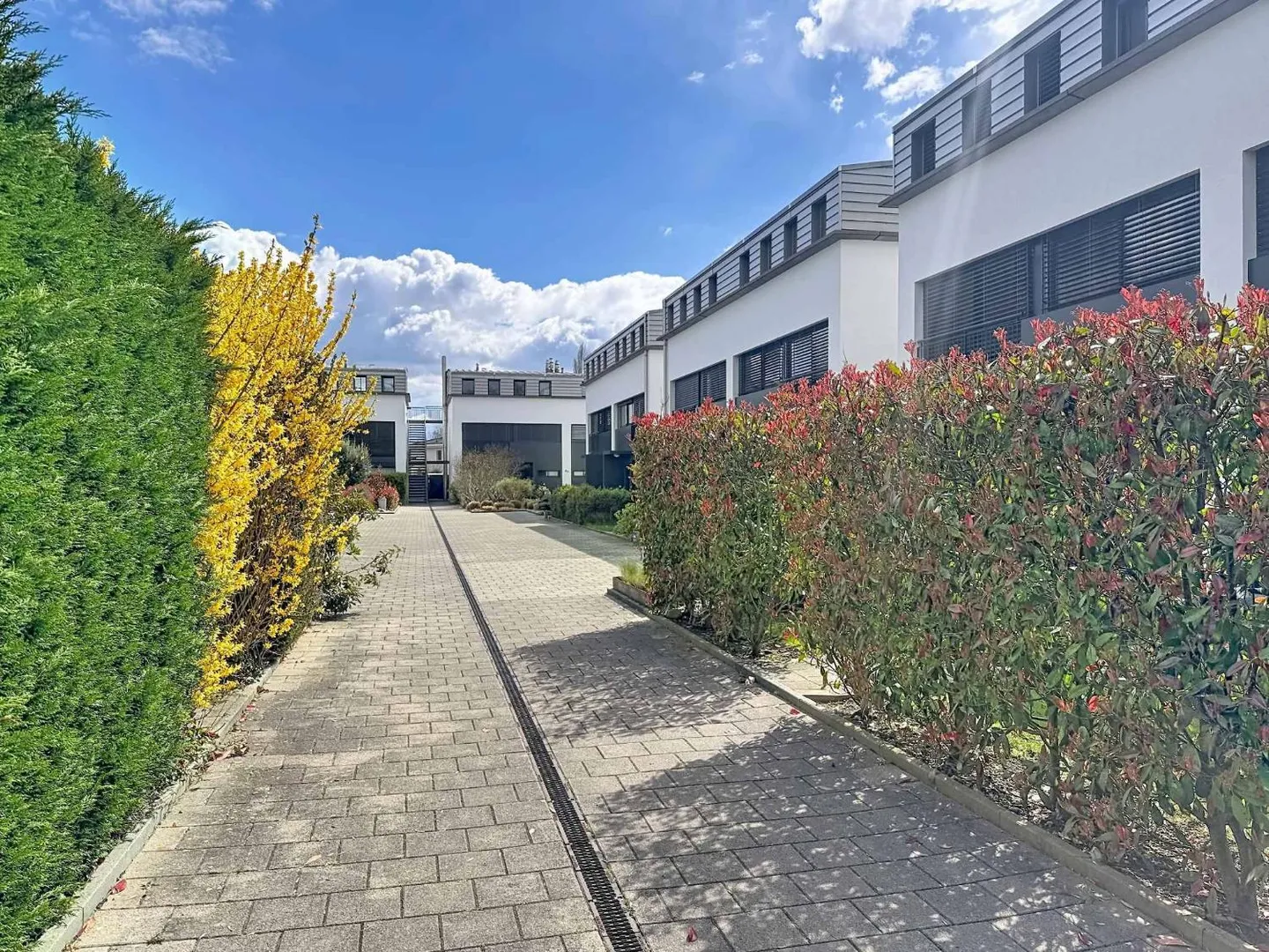 Exklusiv: Triplex-Wohnung mit Terrasse und Garten - Foto 13 von 13