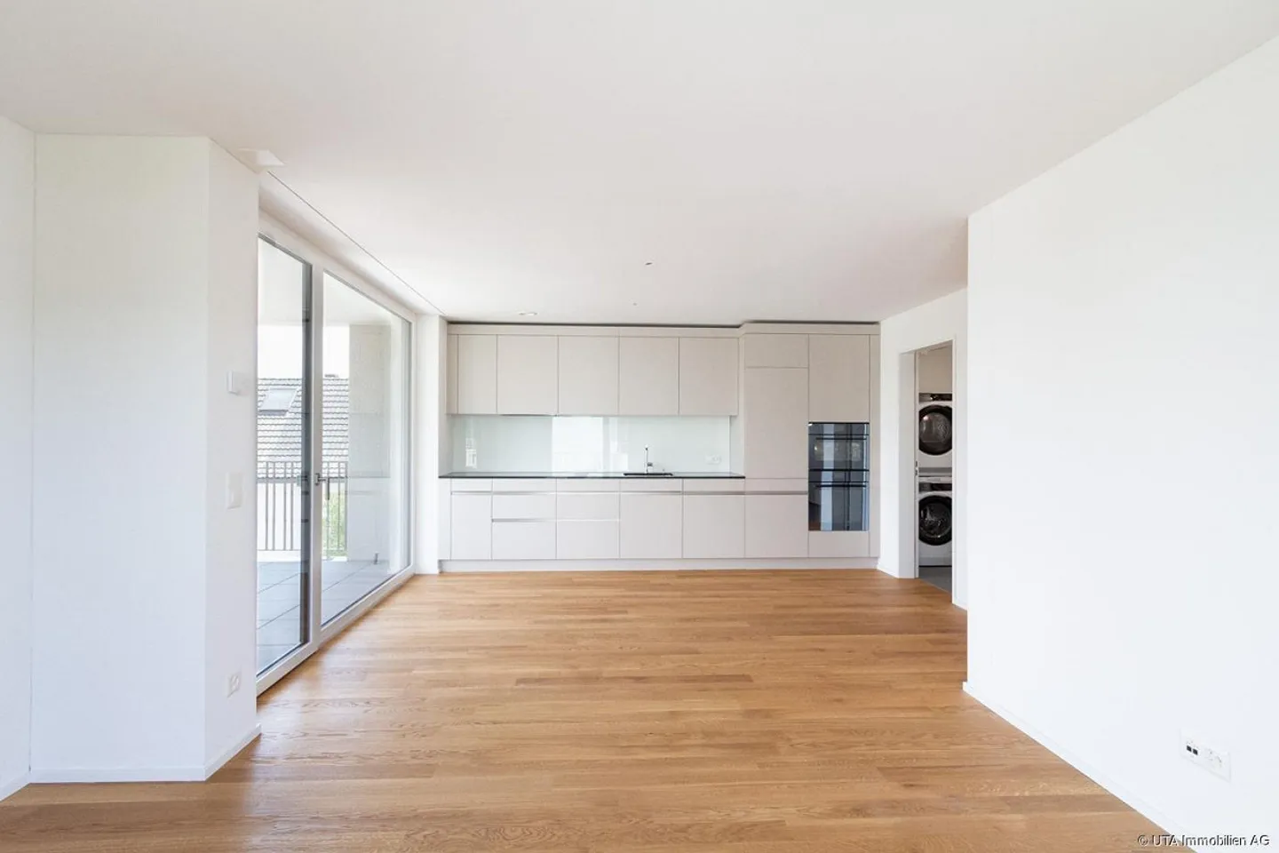 Appartement neuf 2.5 pièces, prêt à emménager immédiatement, idéal aussi comme investissement - Photo 1 sur 12