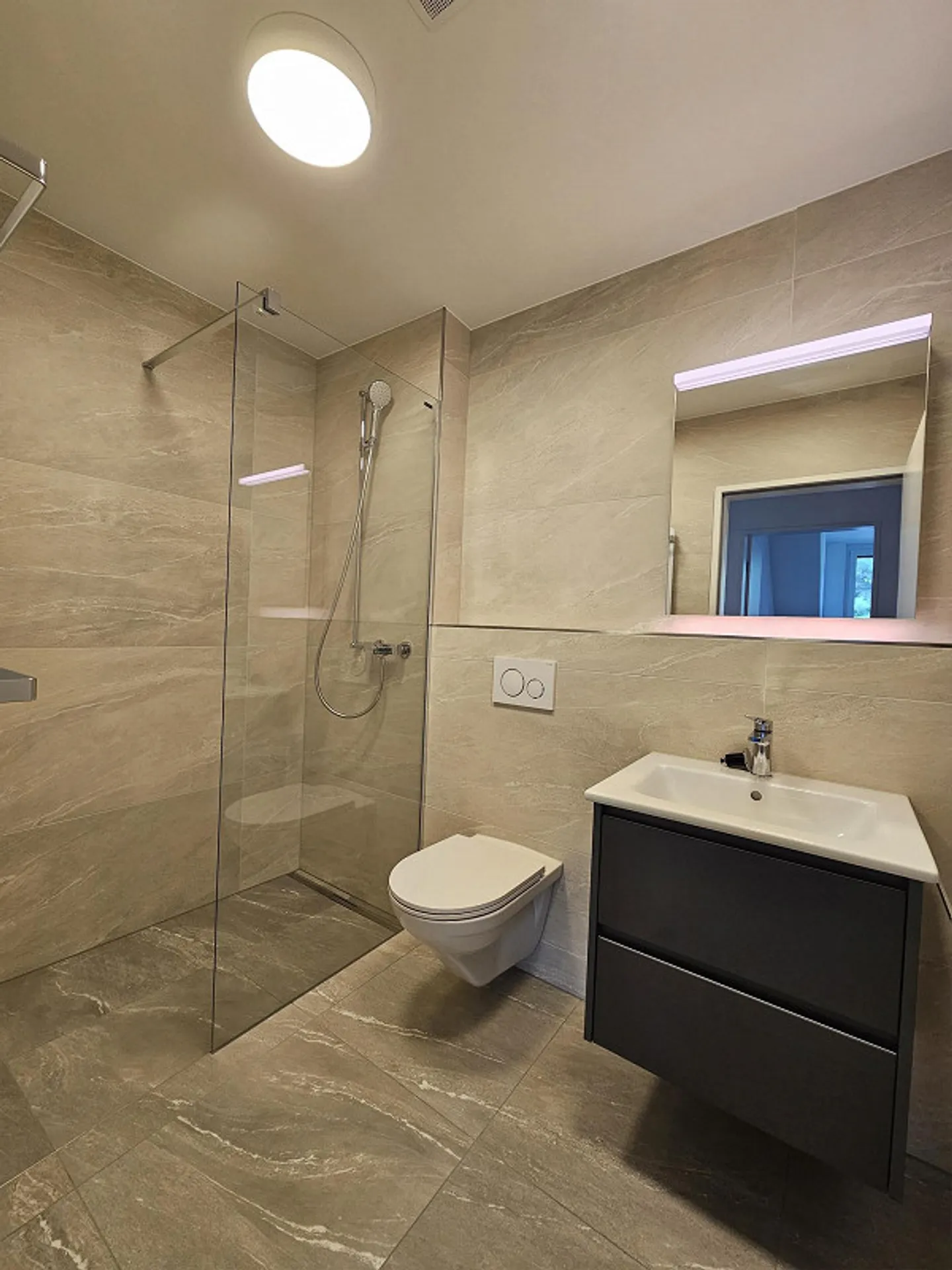 Ultimo appartamento 4½ locali a Zeiningen – inclusi 2 posti auto - Foto 17 di 23