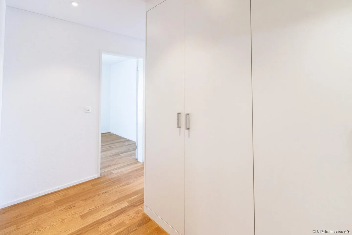Appartement neuf 2.5 pièces, prêt à emménager immédiatement, idéal aussi comme investissement - Photo 8 sur 12