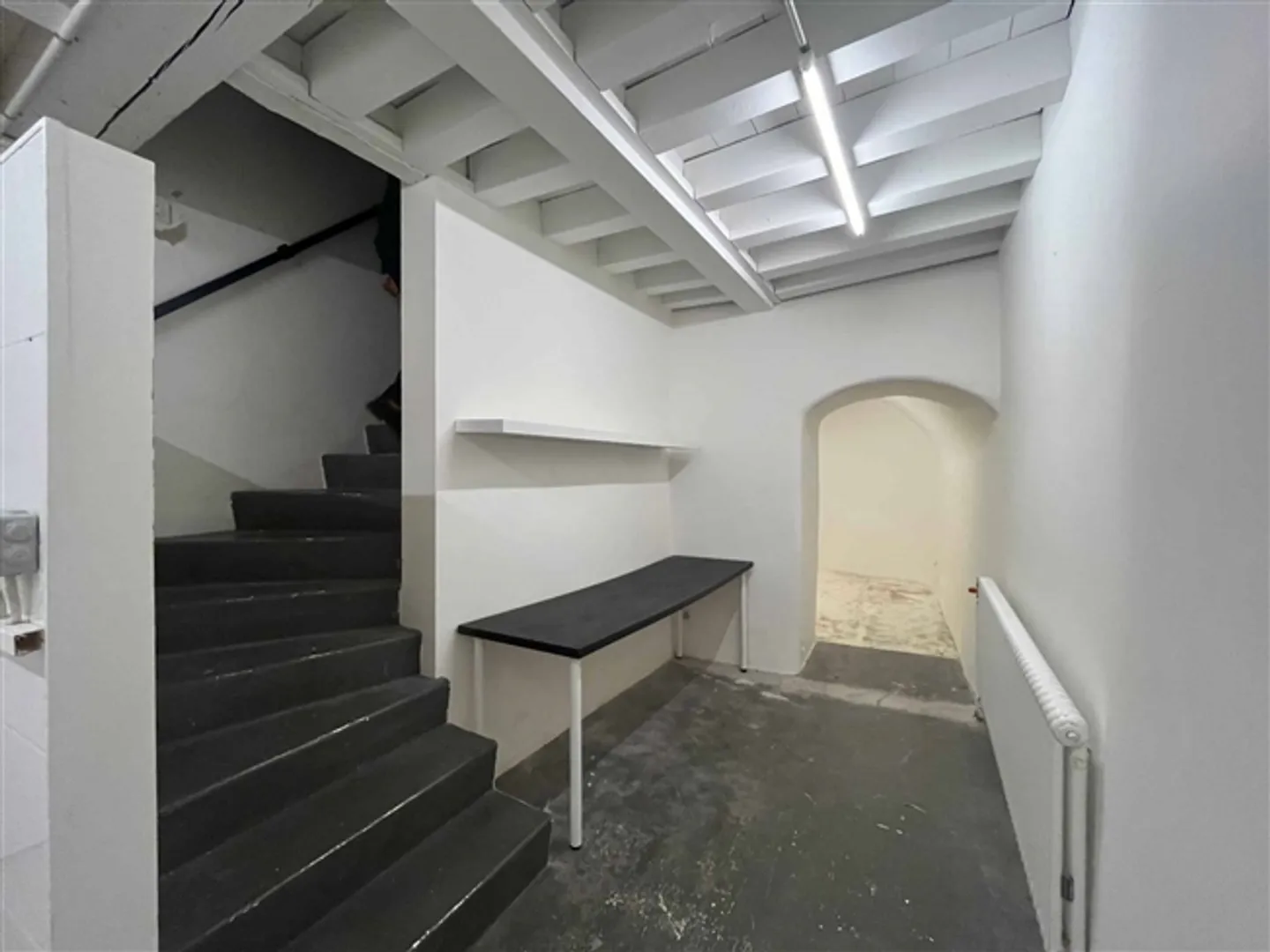 Magnificent Arcade of 43 m² in the Old Town - Photo 4 of 6