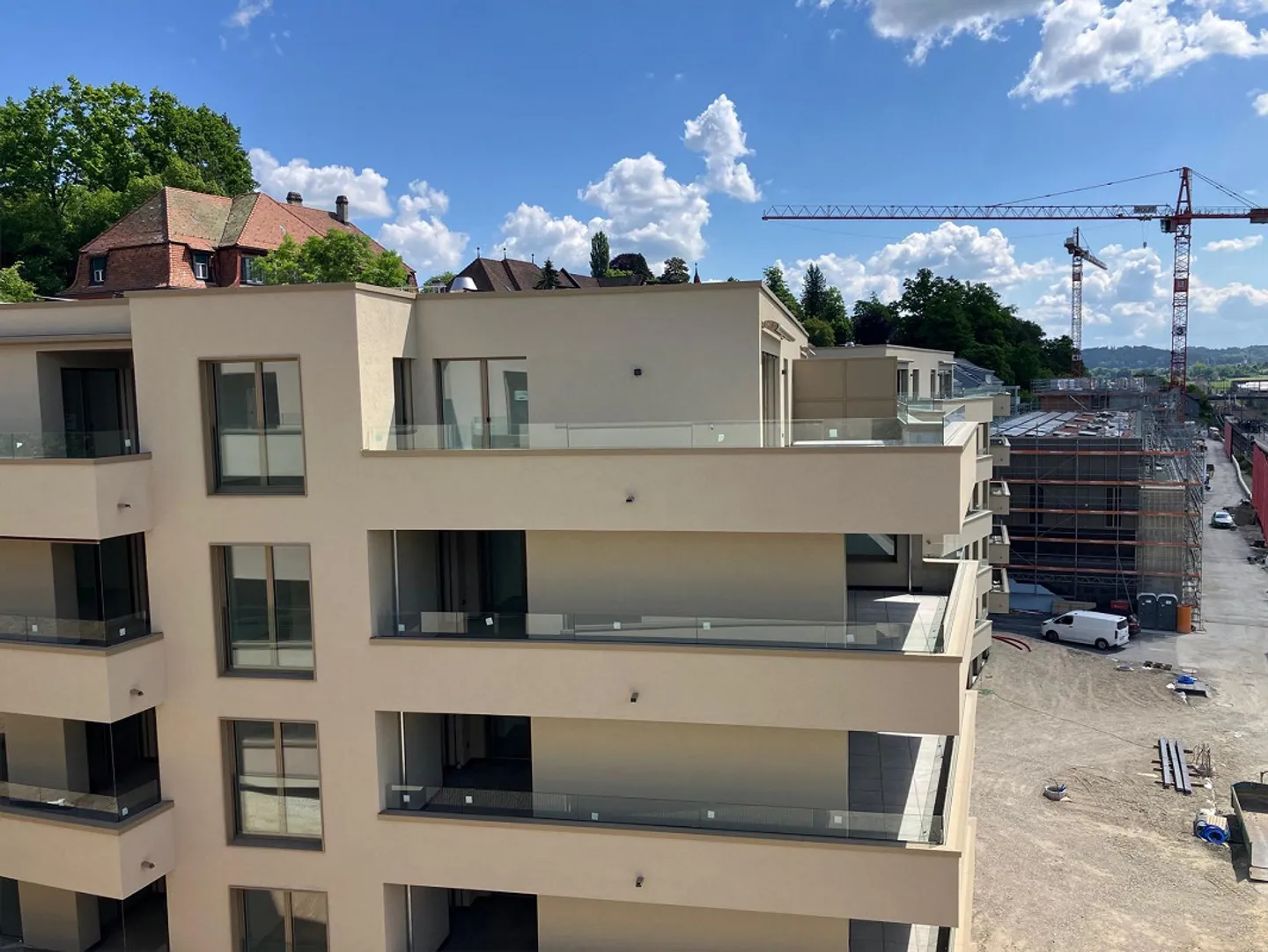 This 2.5-room penthouse is now back on sale! - Photo 13 of 13