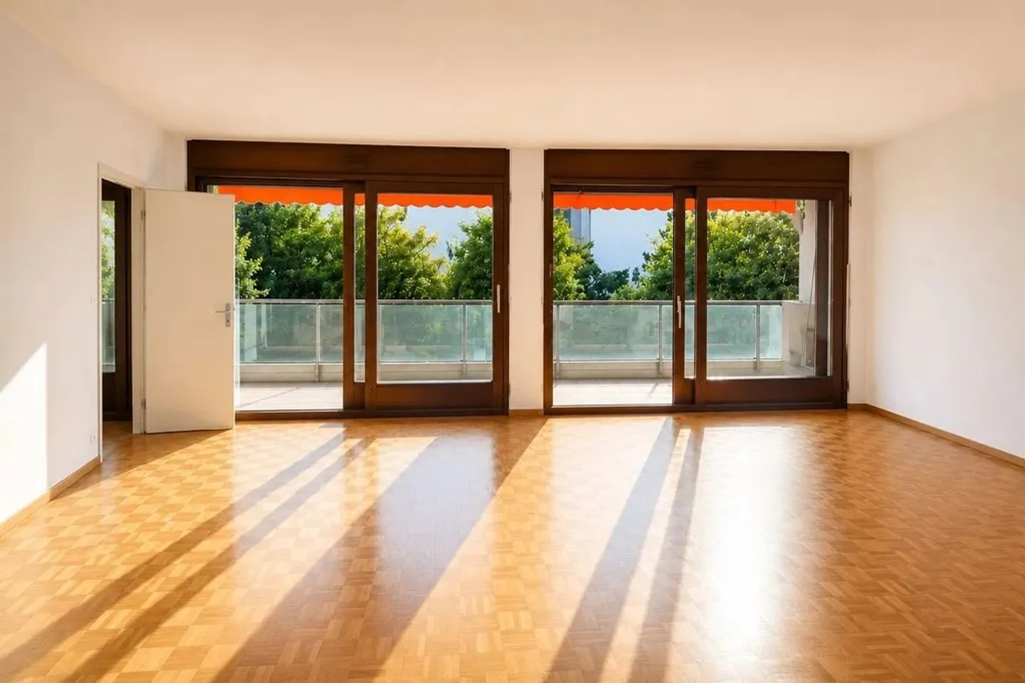 Geräumige Wohnung mit Balkonen - Foto 2 von 8