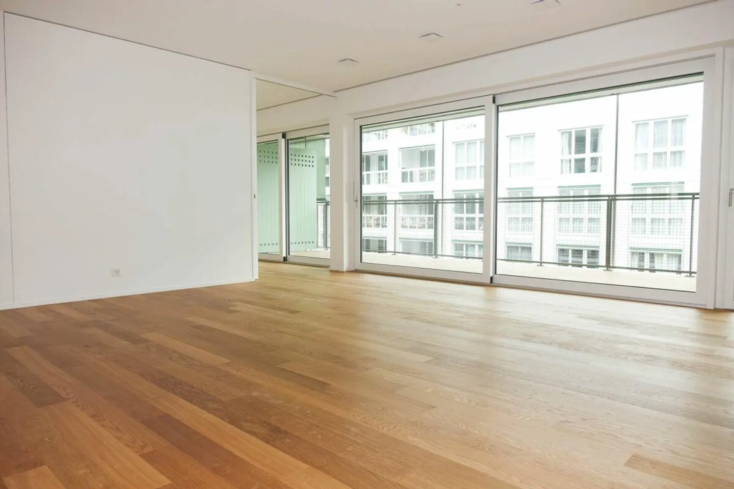 Vivere centrale nella Lokstadt - Foto 2 di 6