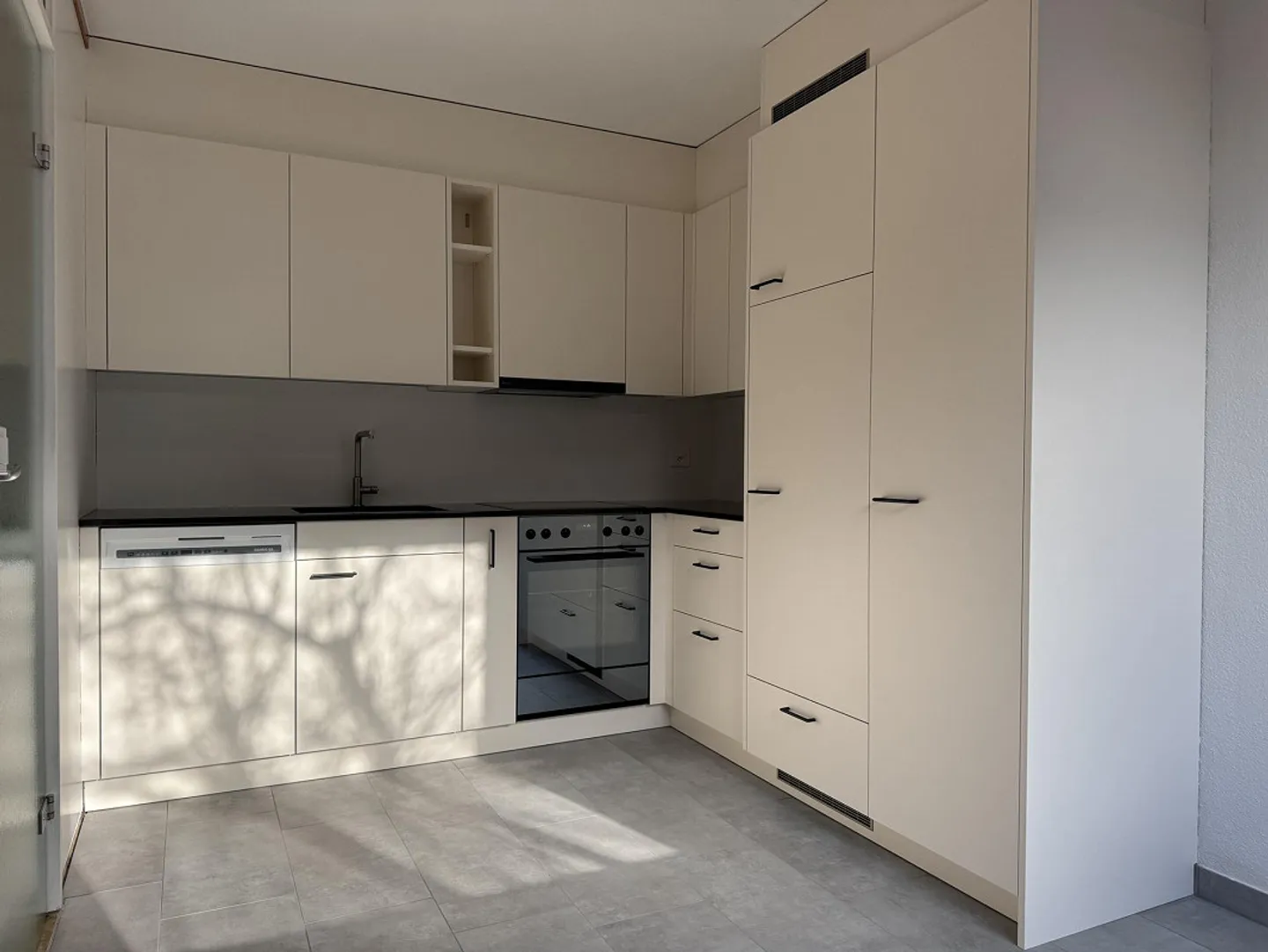 Frisch renovierte, helle Wohnung - Foto 9 von 29