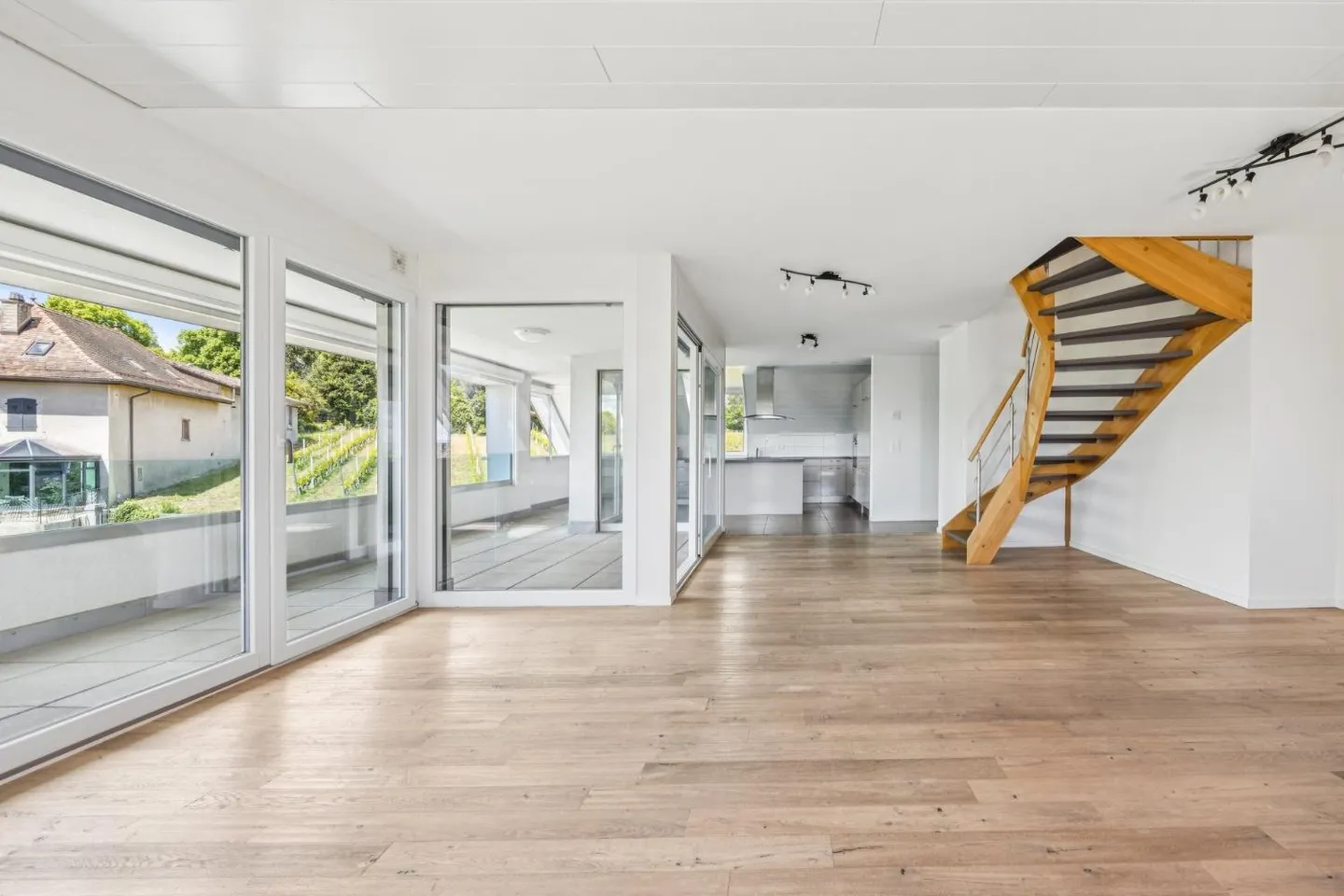 Duplex 4,5 Zimmer - Foto 4 von 13