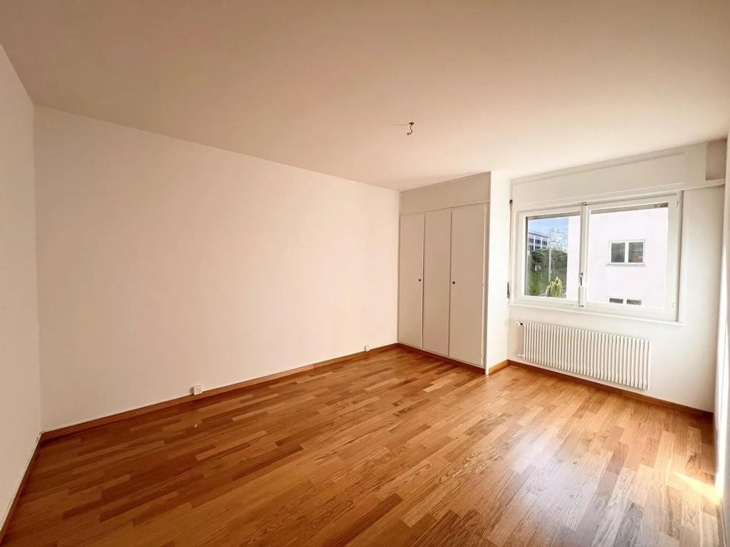 Alloggio spazioso con vista sul lago - Foto 3 di 7