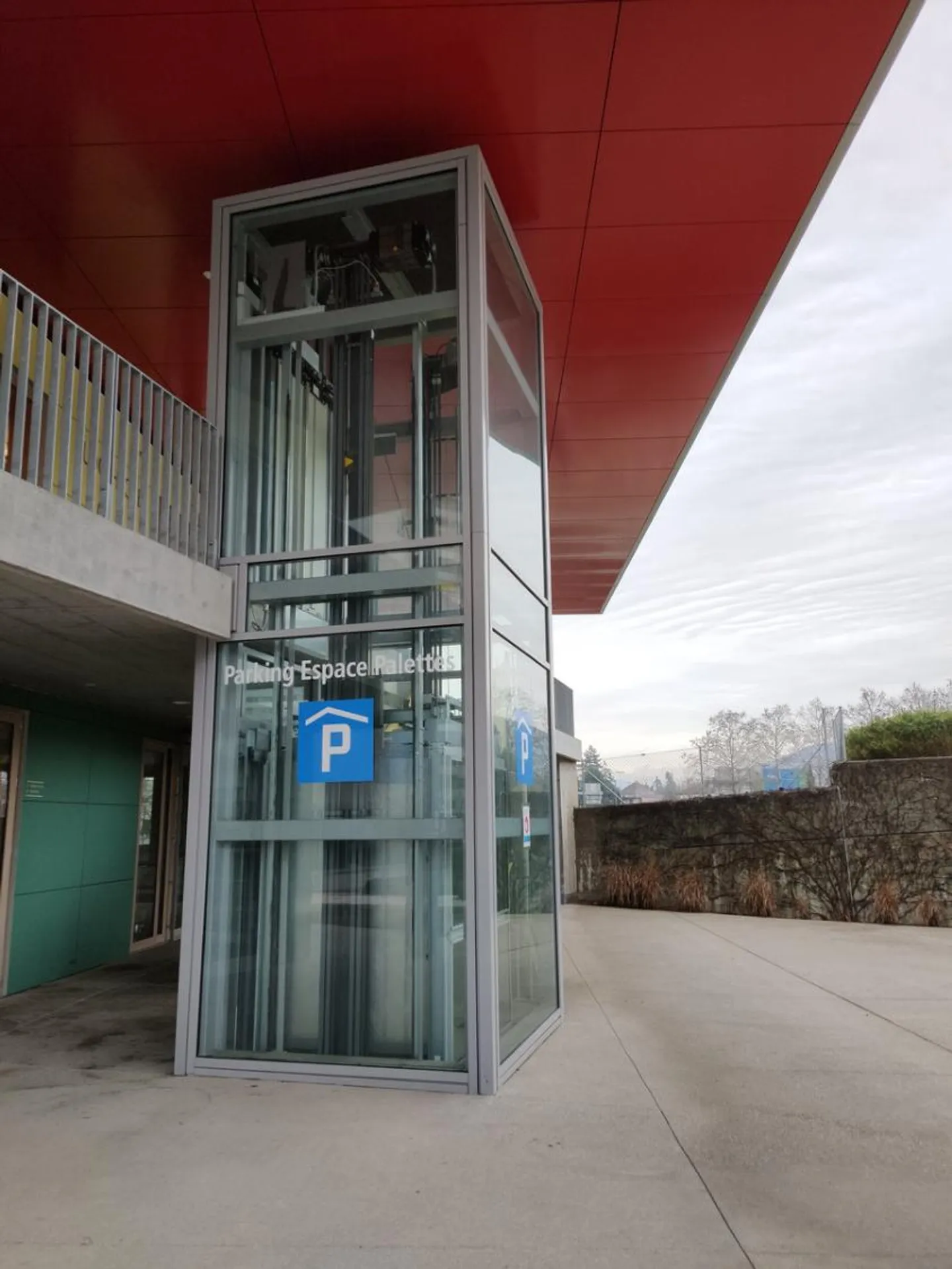 Parking space located in the basement - Photo 3 of 3