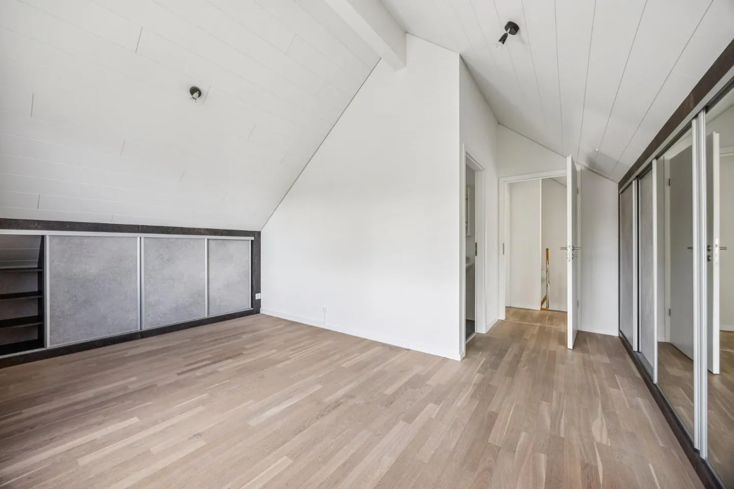 Duplex 4,5 Zimmer - Foto 12 von 13