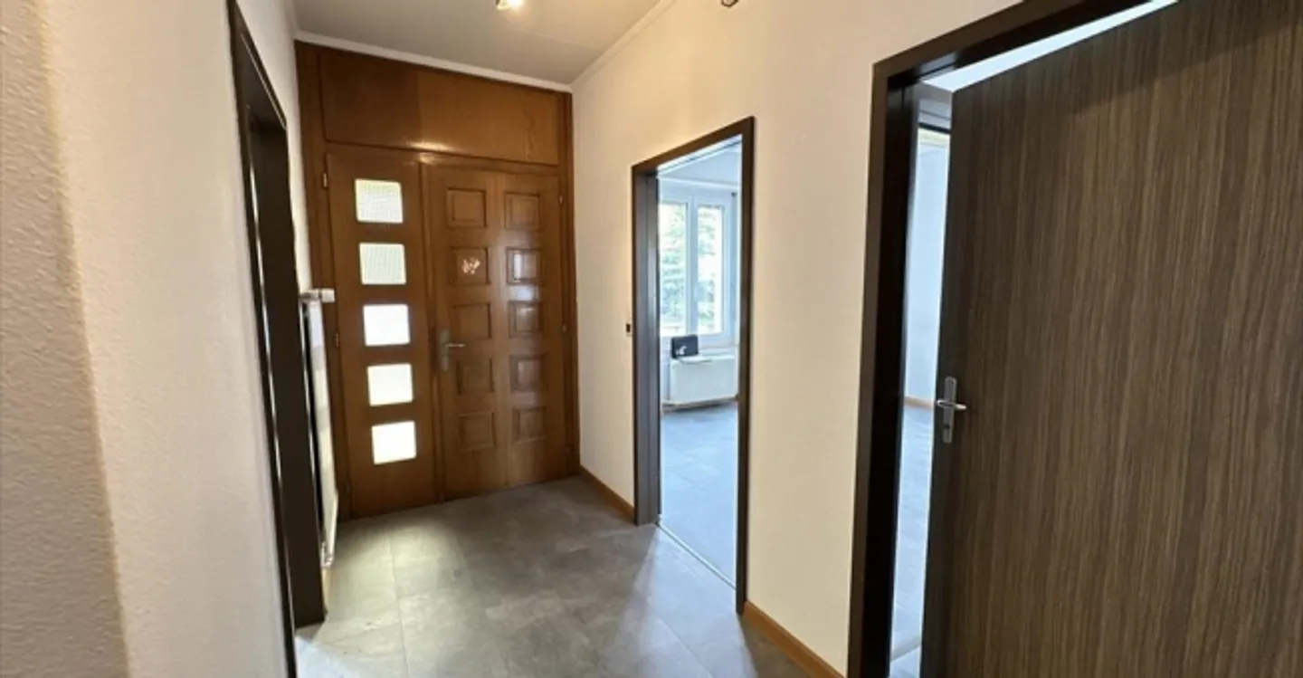 Büro 4 Zimmer - Foto 3 von 10