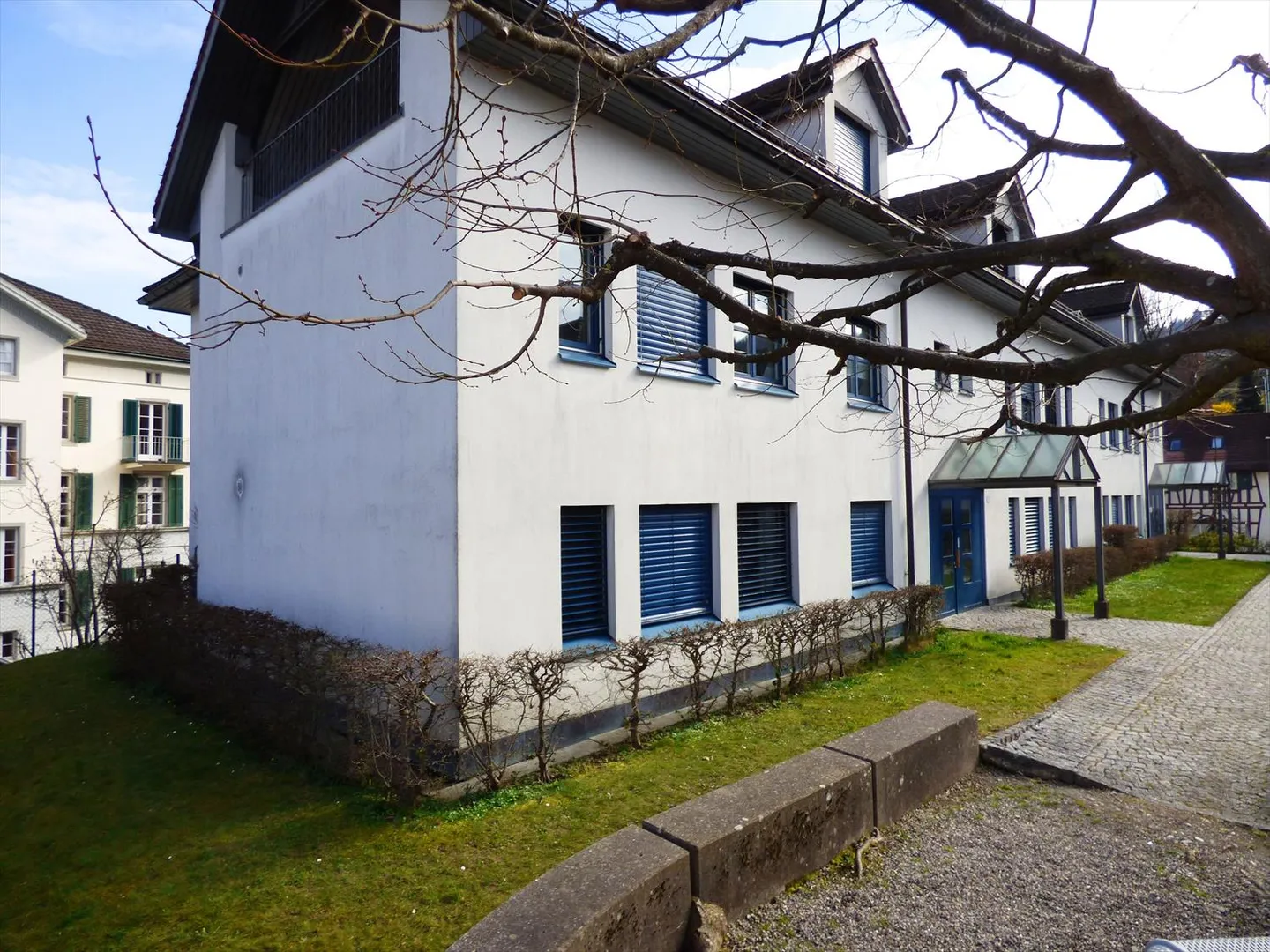 Object of desire in the heart of the old town of Horgen! - Photo 1 of 13