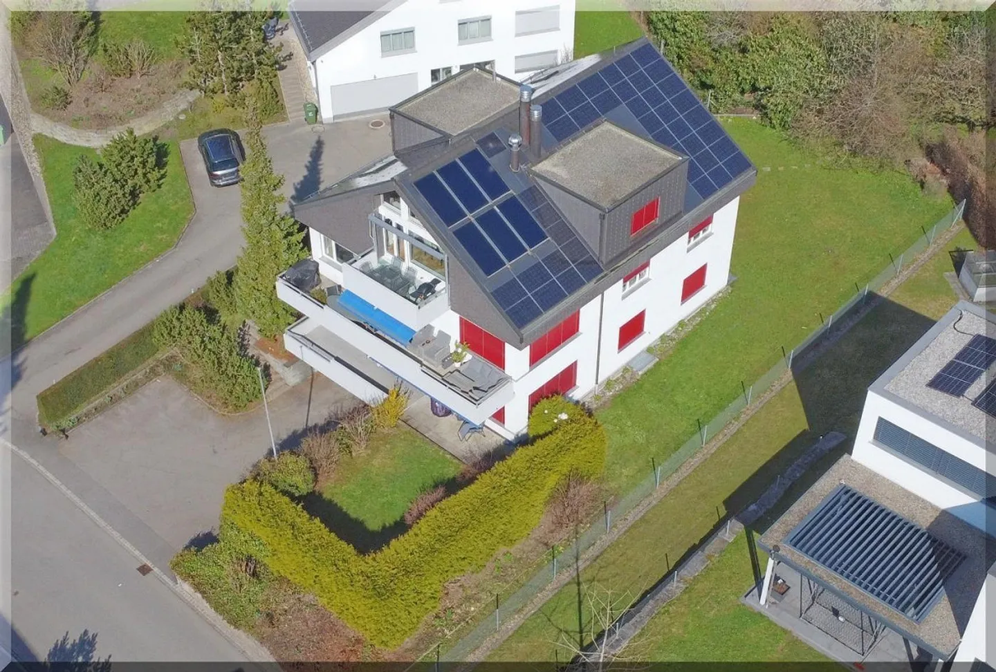 Multi-family house in a quiet location in St. Gallen-Rotmonten - Photo 1 of 1