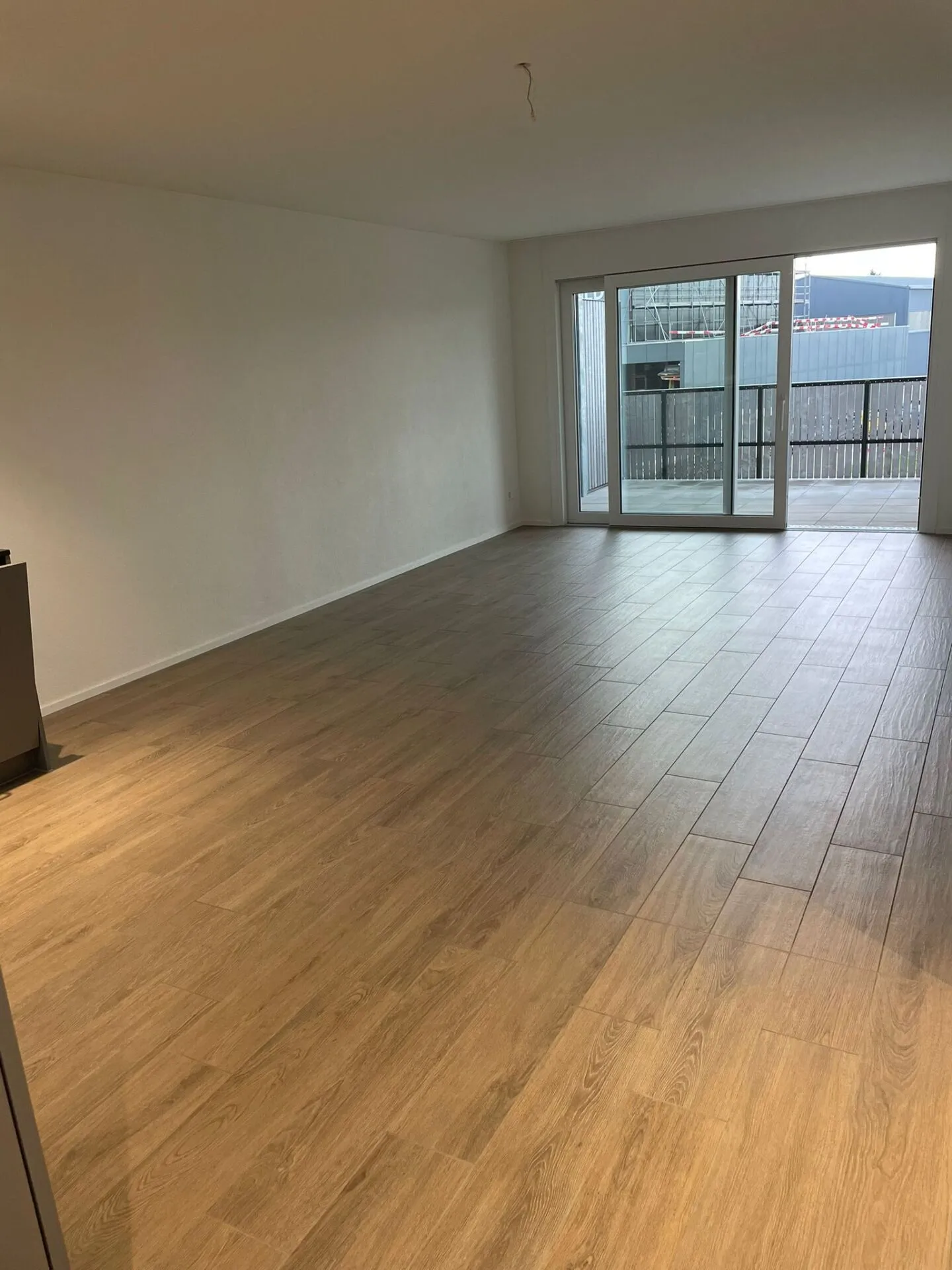 MFH 2.5 Room Apartment on the Ground Floor Left Hofackerweg 22 (22.01) - Photo 5 of 10