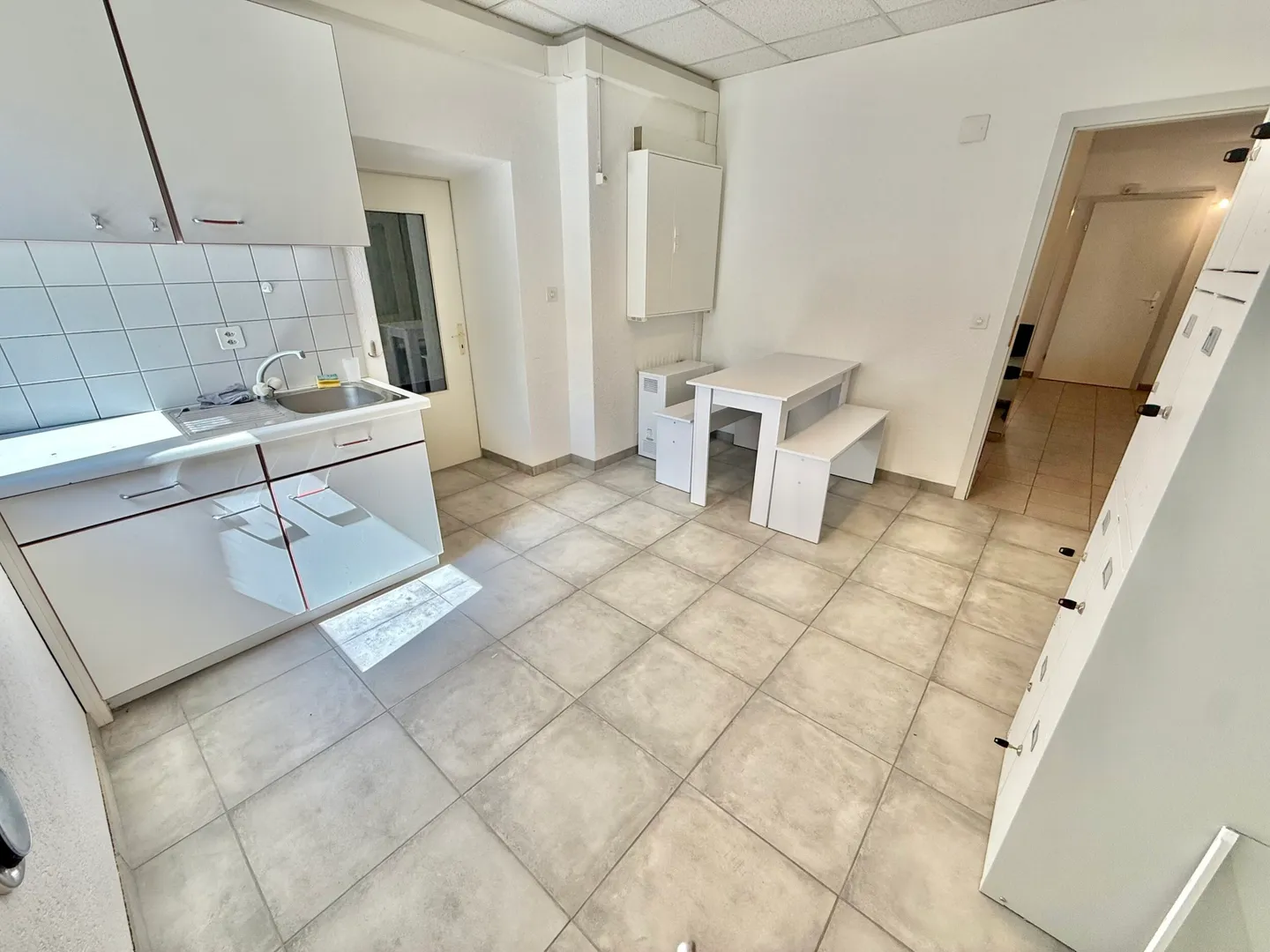 Espace Commercial Rénové - Photo 10 sur 13