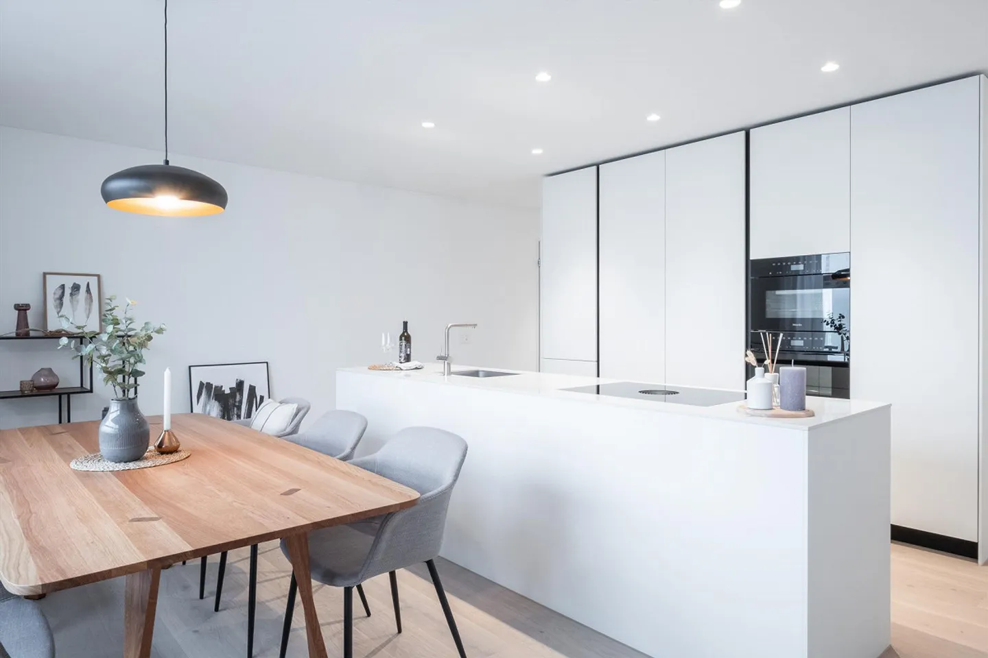 Elegant 4.5-room apartment - Photo 1 of 10