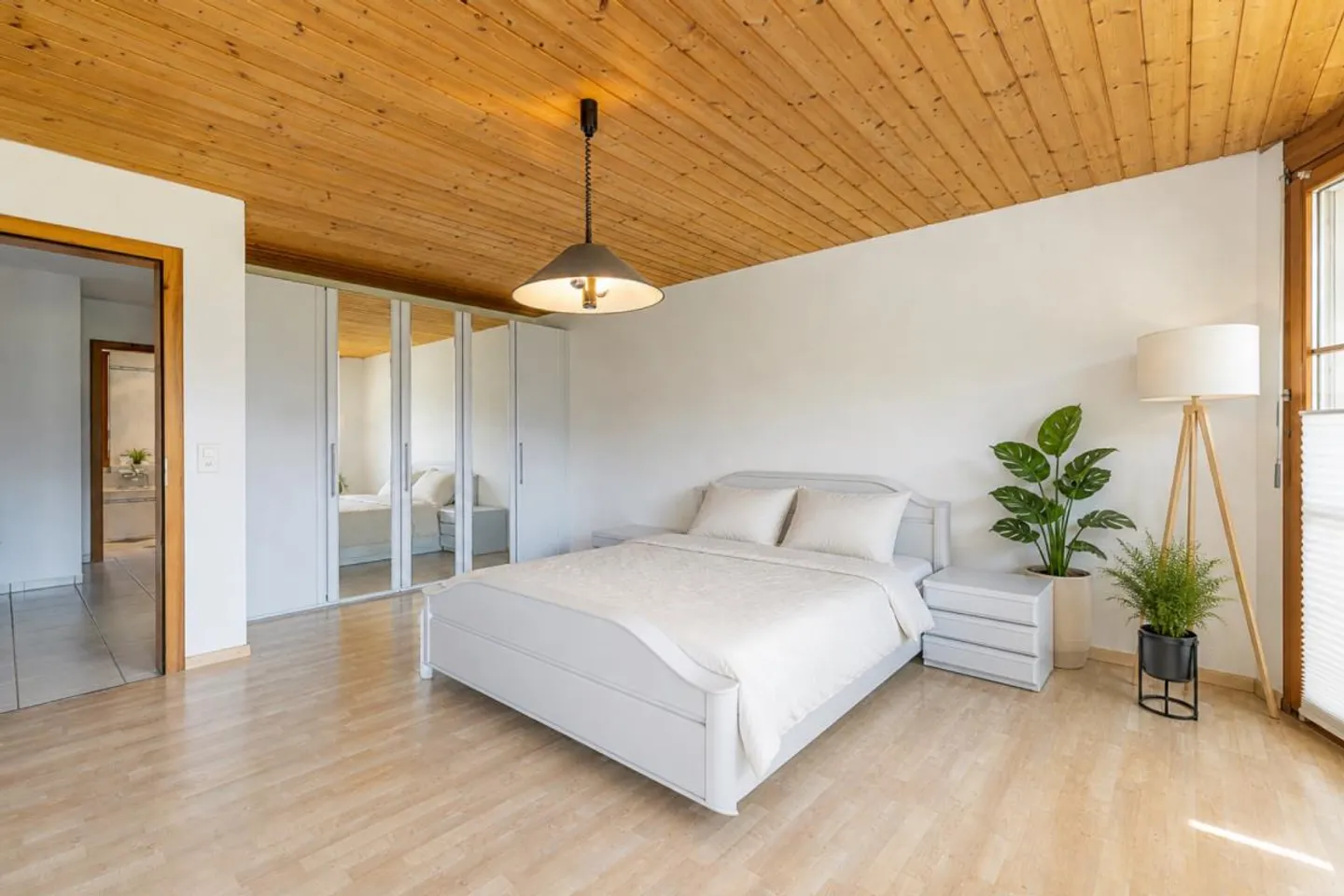 Maison semi-détachée de 5,5 pièces avec vue dégagée - Photo 7 sur 13