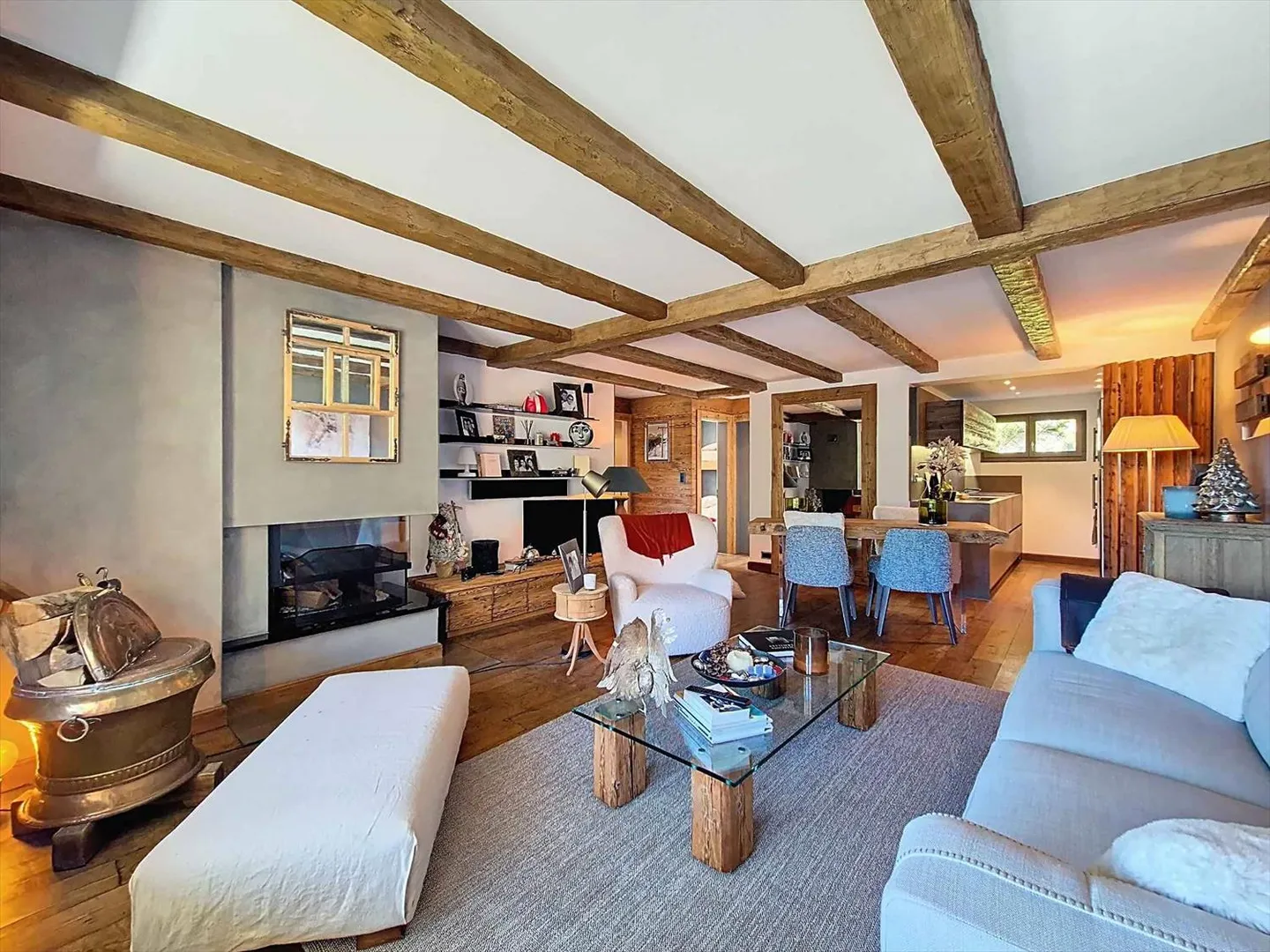 Vue panoramique – Magnifique appartement 2 pièces - Photo 3 sur 4