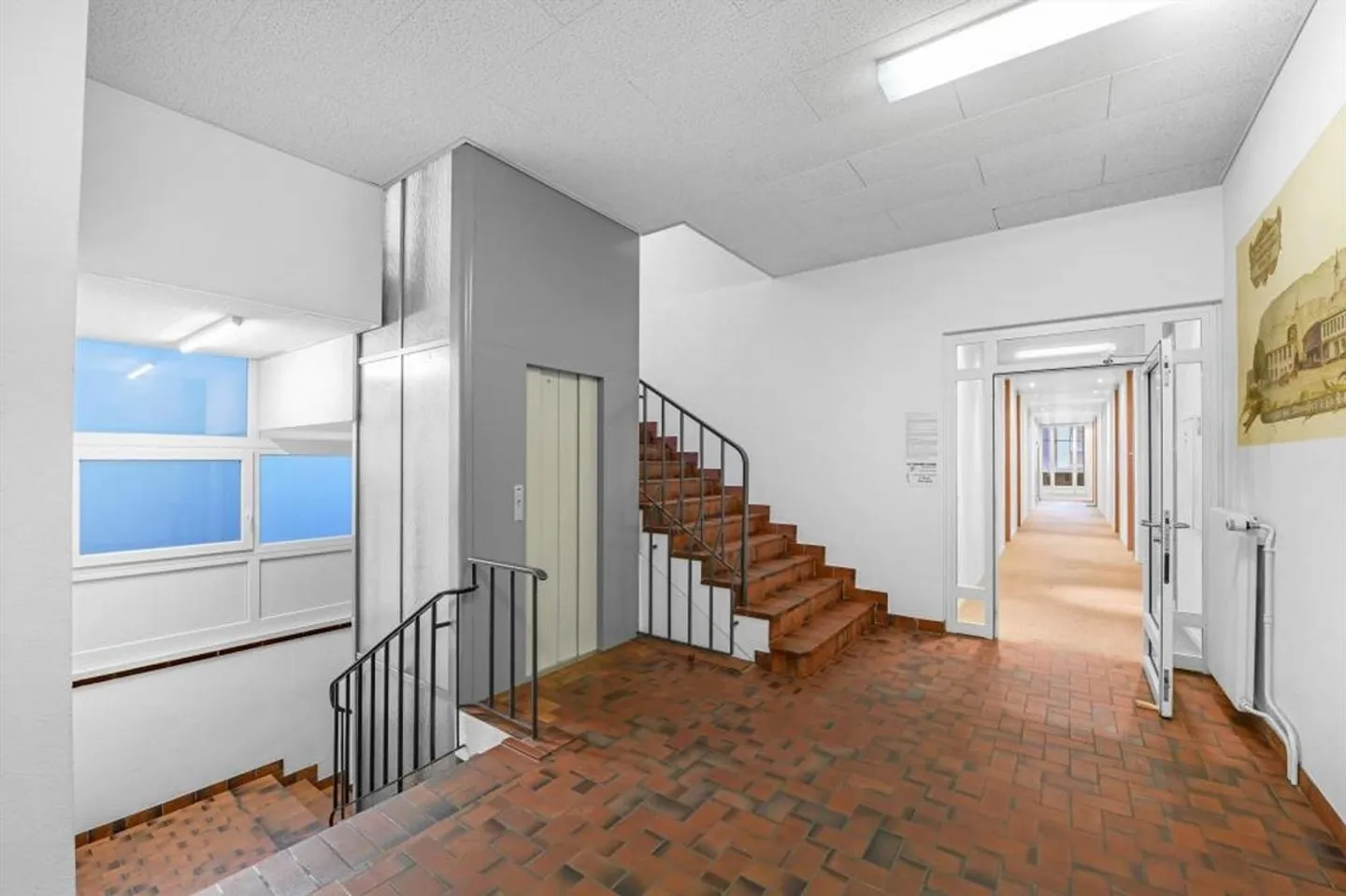 Prospettive imprenditoriali per l'uso degli uffici, spazio di stoccaggio, pratica,... - Foto 7 di 12