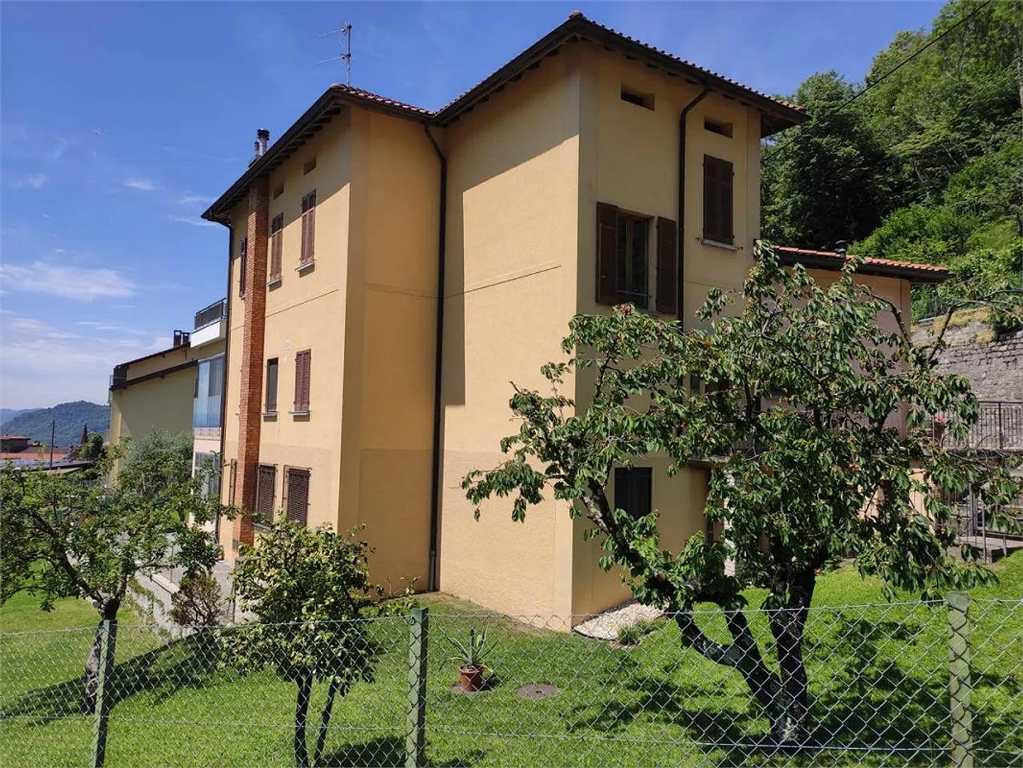 Sonvico, 3.5 pièces loués et rénovés - Photo 1 sur 9