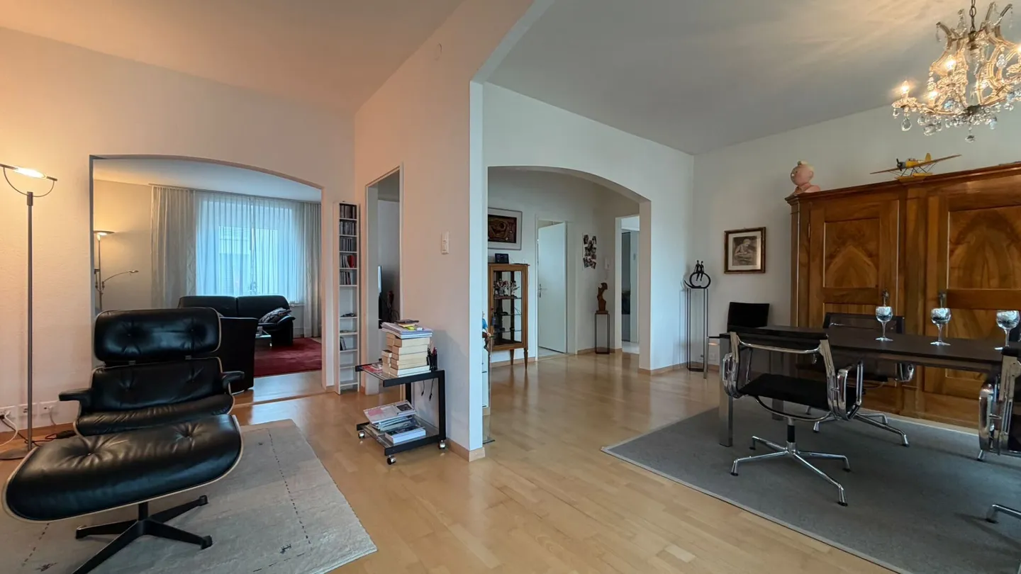 Generational House with 6.5-Room Maisonette and Rented 3-Room Apartment - Photo 7 of 18